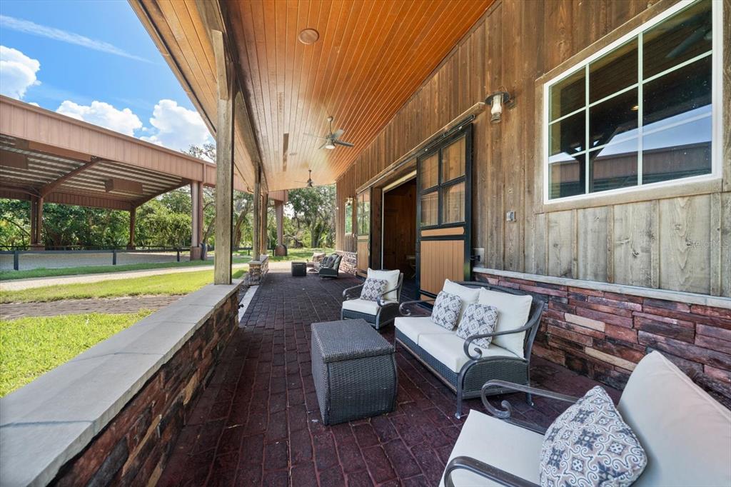 Largo, Florida, 33774, United States, 5 Bedrooms Bedrooms, ,7 BathroomsBathrooms,Residential,For Sale,1876225