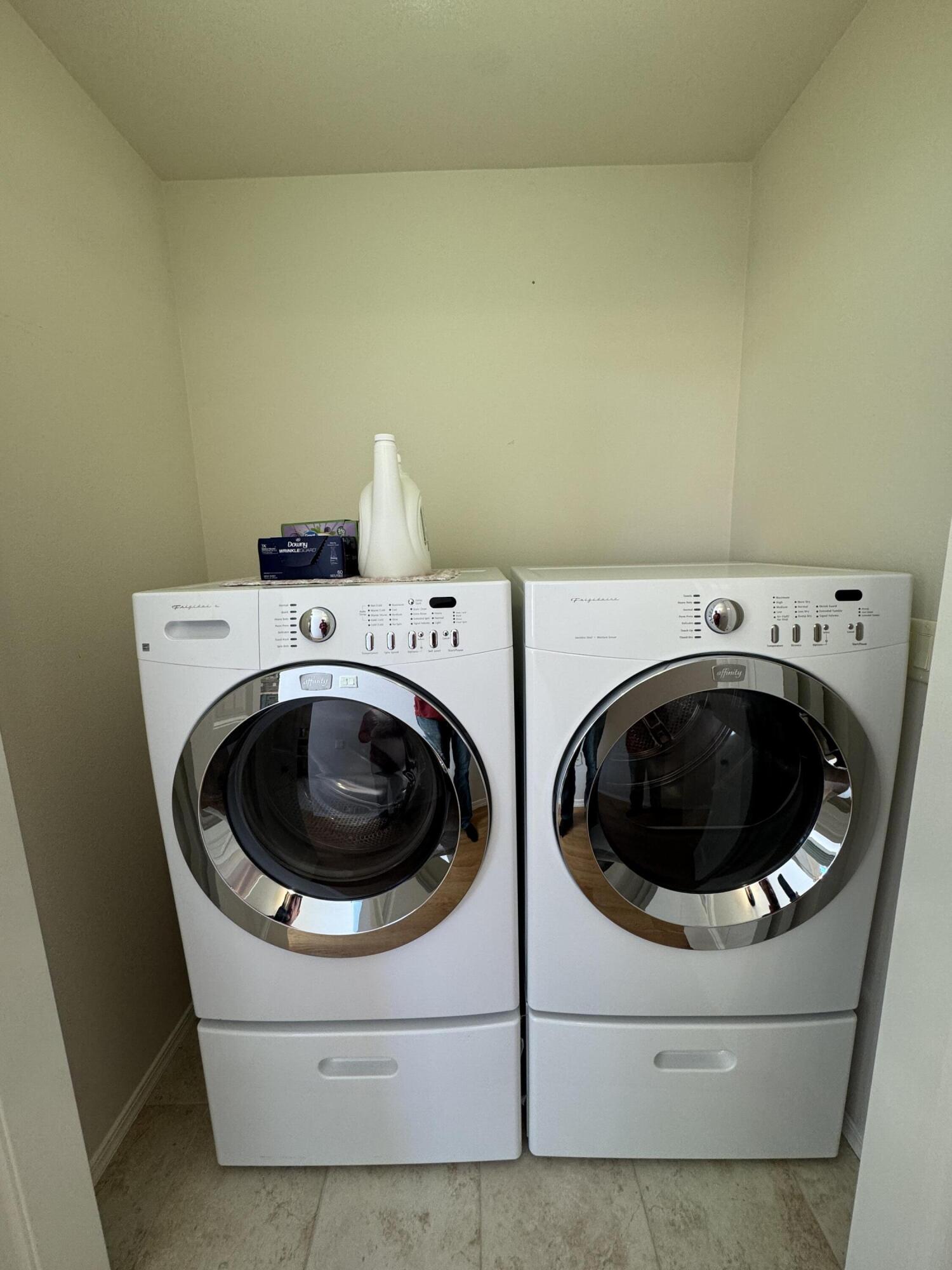 Terrebonne, Oregon, 97760, United States, 3 Bedrooms Bedrooms, ,2 BathroomsBathrooms,Residential,For Sale,2009315