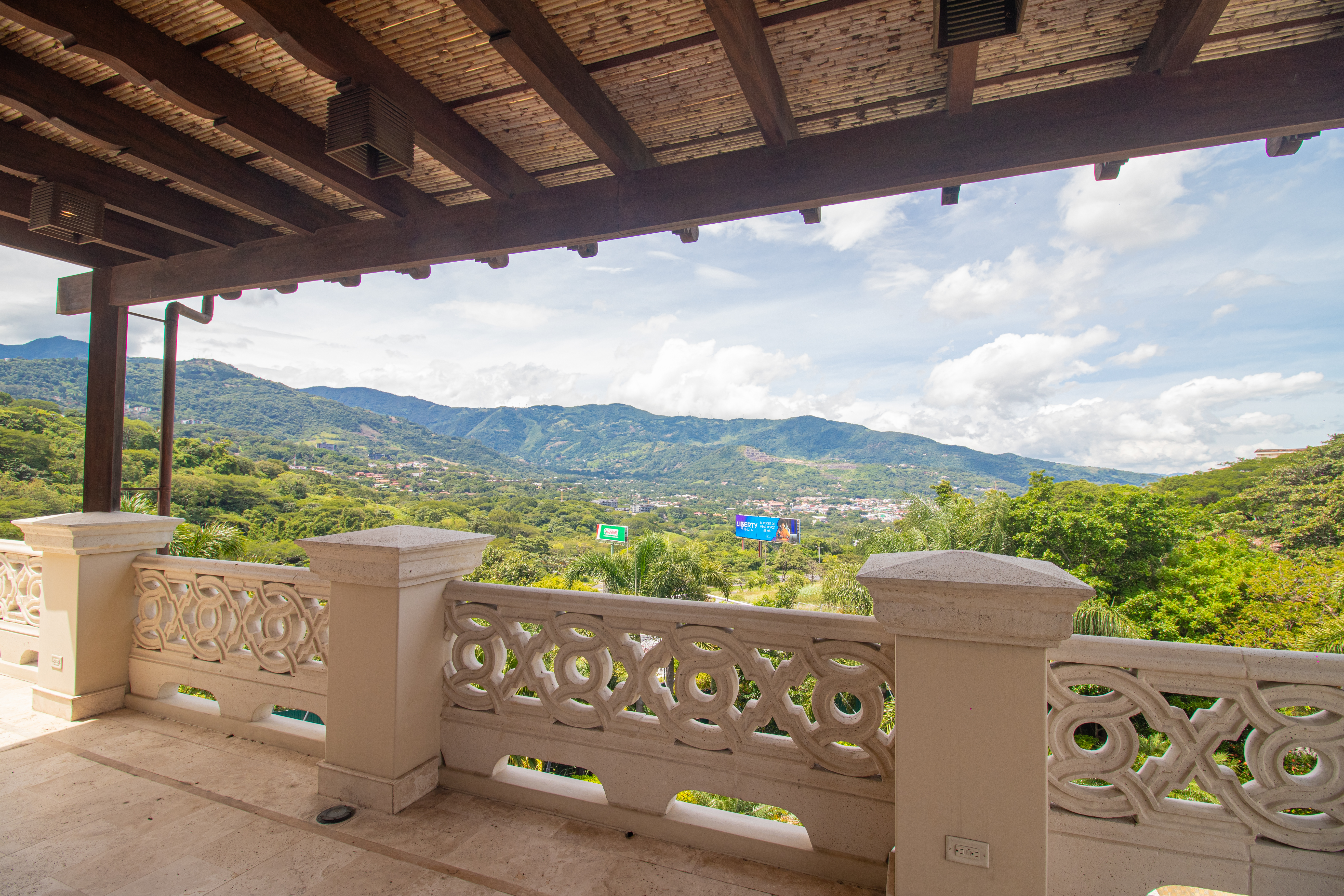 Villa Real, Pozos, Costa Rica, Pozos, San Jose, CR, 10 Bedrooms Bedrooms, ,10 BathroomsBathrooms,Residential,For Sale,Villa Real, Pozos, Costa Rica,1619802