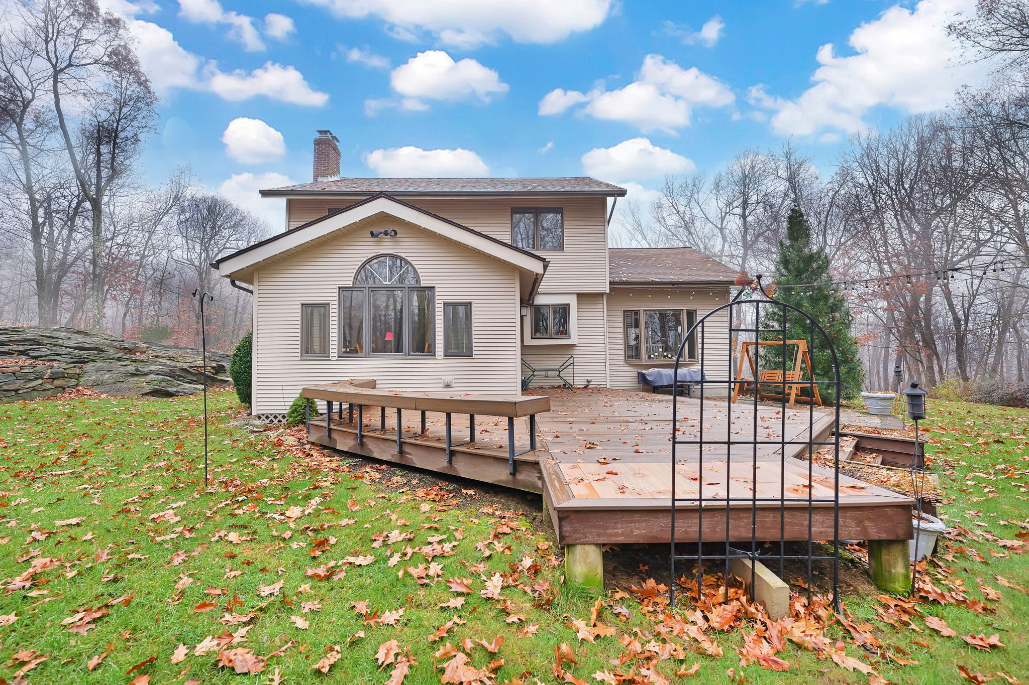 Tolland, Connecticut, 06084, United States, 3 Bedrooms Bedrooms, ,3 BathroomsBathrooms,Residential,For Sale,1993316