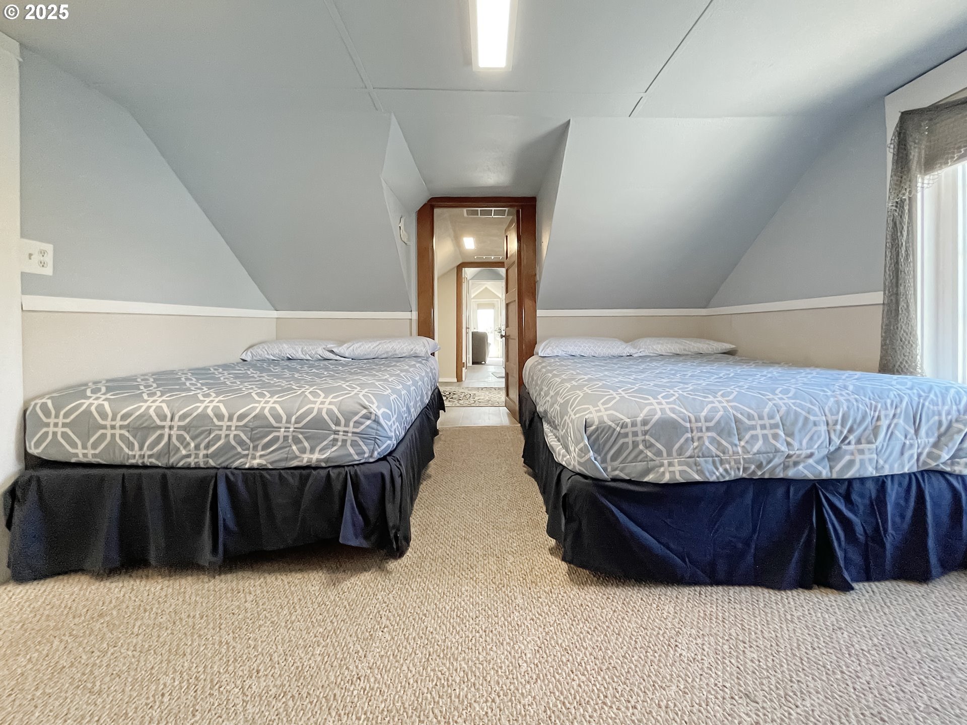 Brookings, Oregon, 97415, United States, 4 Bedrooms Bedrooms, ,2 BathroomsBathrooms,Residential,For Sale,1921792