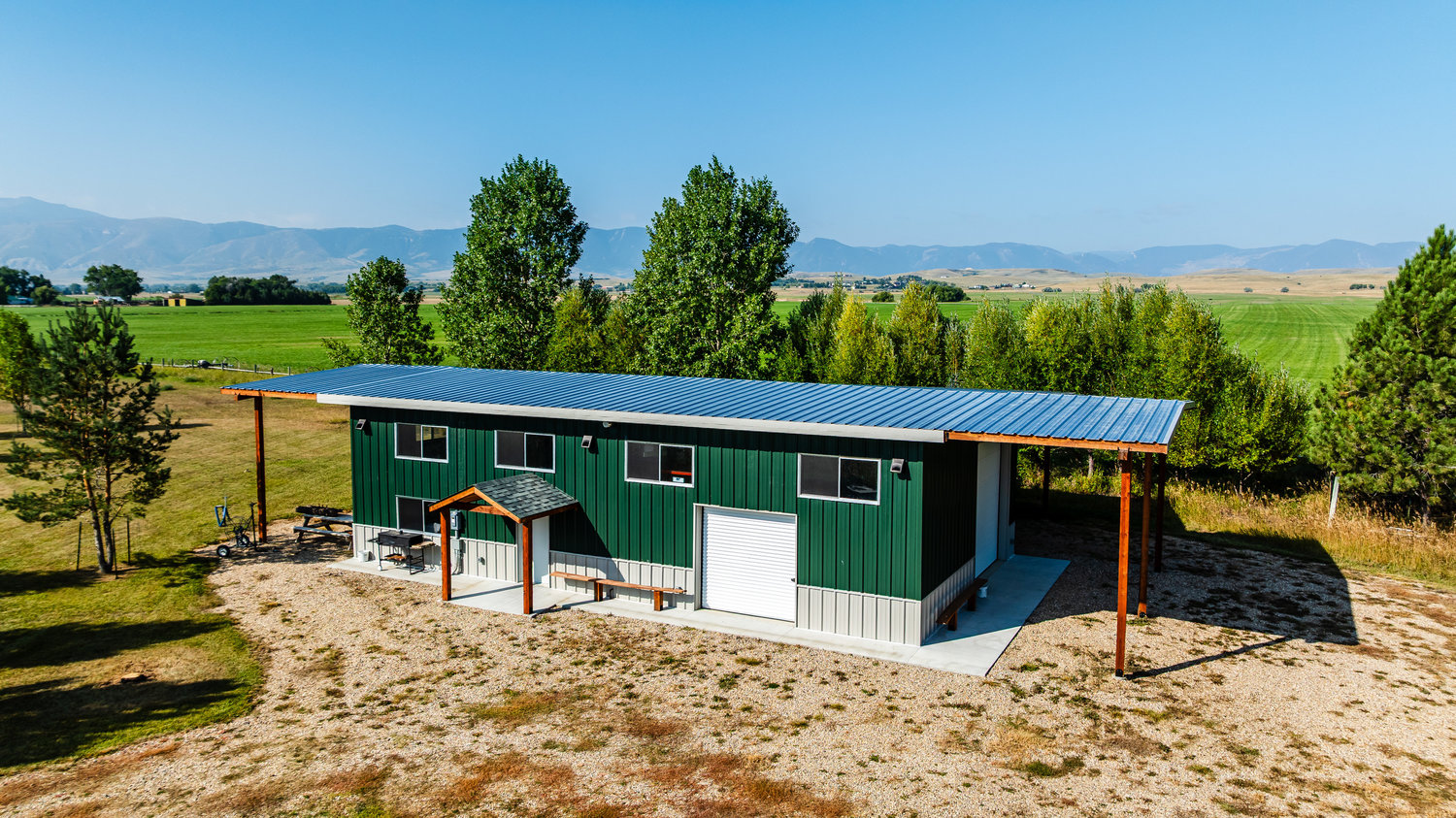 Sheridan, Wyoming, 82801, United States, 3 Bedrooms Bedrooms, ,2 BathroomsBathrooms,Residential,For Sale,1941292