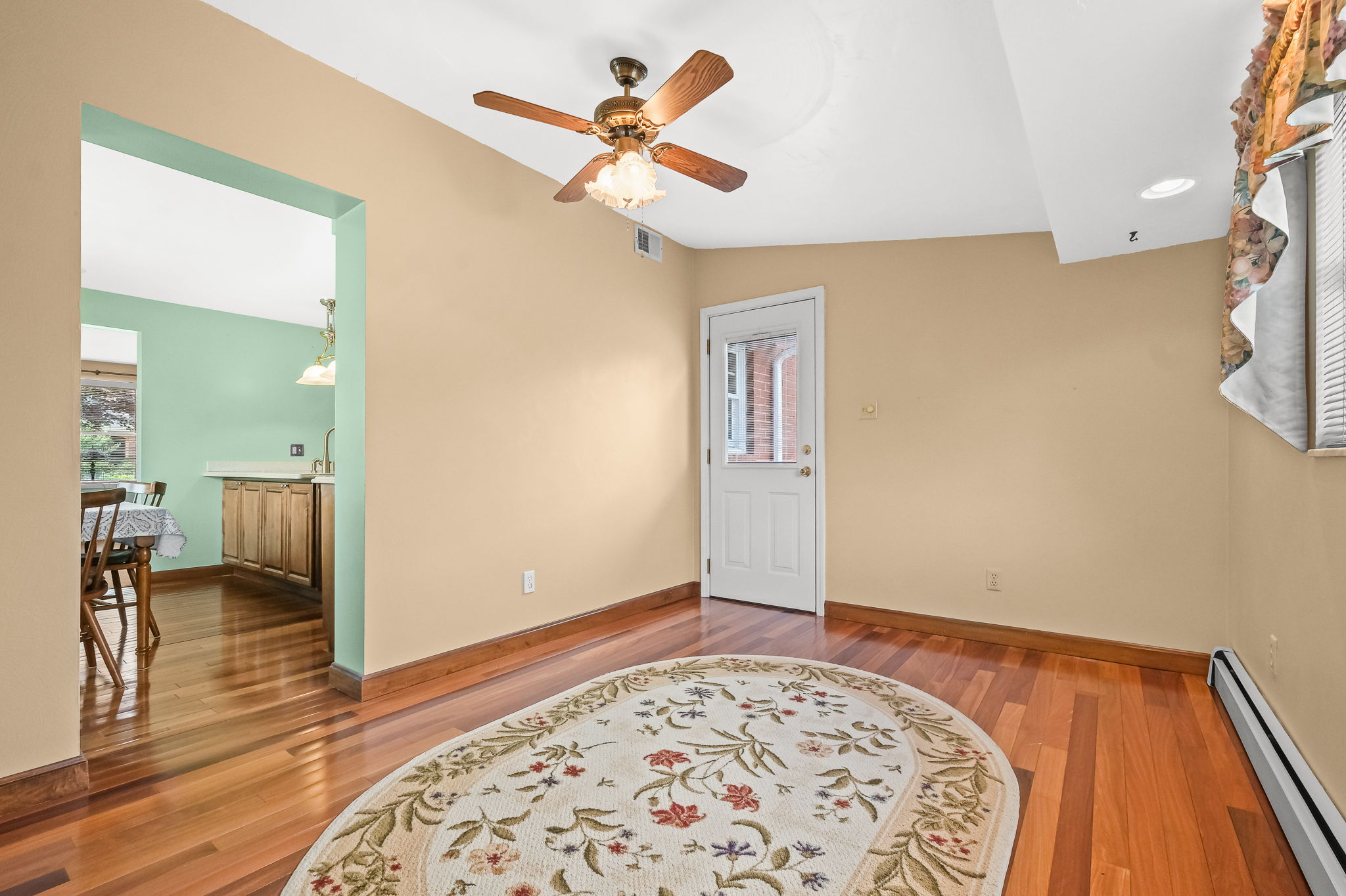  2422 Silver Oak Place, Pittsburgh, PA 15220 - 物件實景