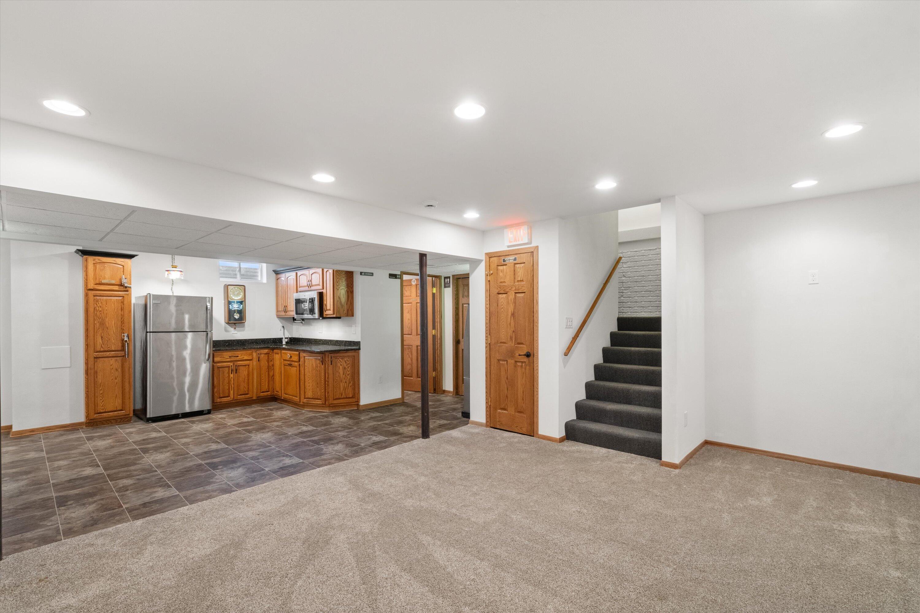 Oak Creek, Wisconsin, 53154, United States, 4 Bedrooms Bedrooms, ,4 BathroomsBathrooms,Residential,For Sale,2007520