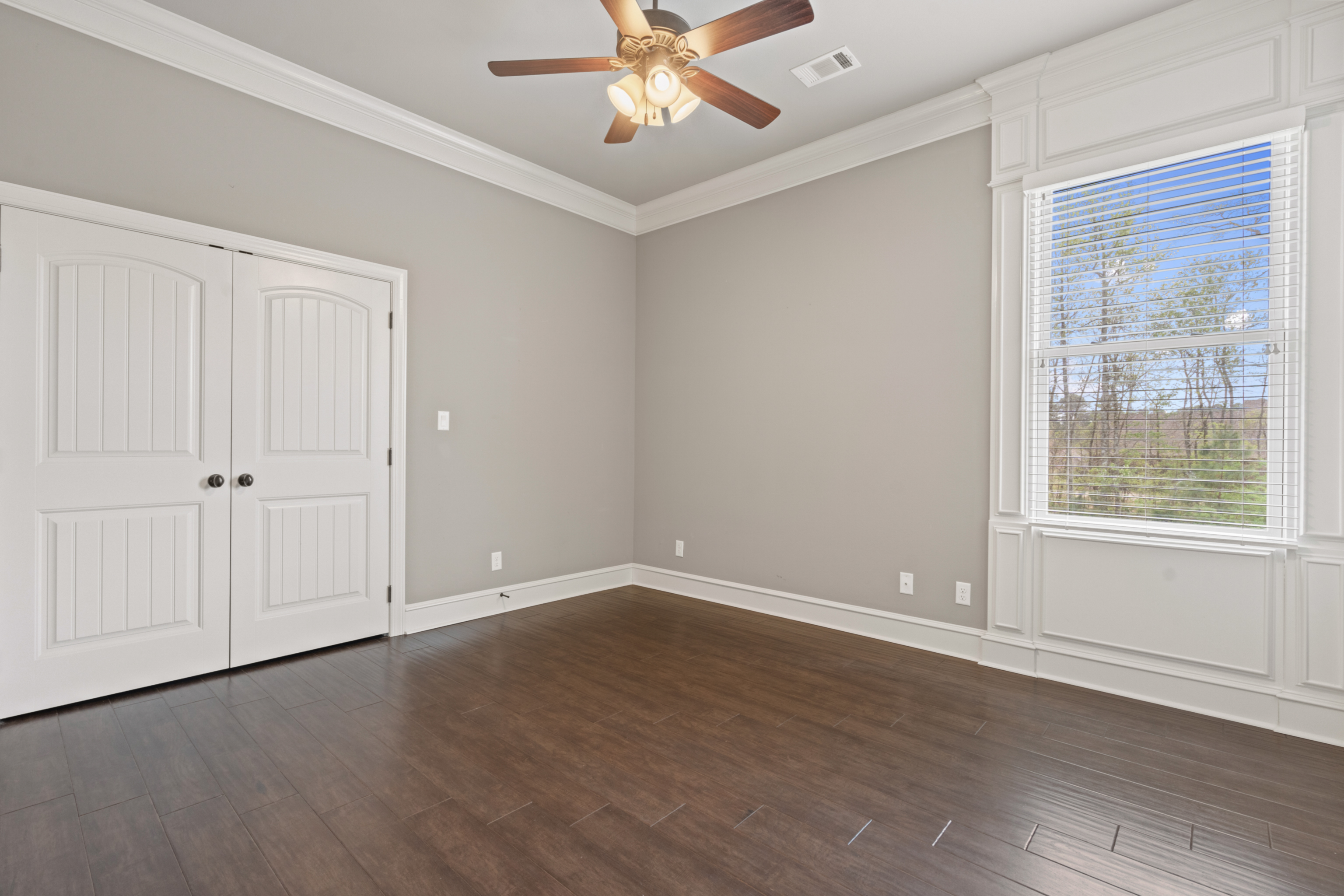 Hot Springs, Arkansas, 71901, United States, 4 Bedrooms Bedrooms, ,4 BathroomsBathrooms,Residential,For Sale,1760165