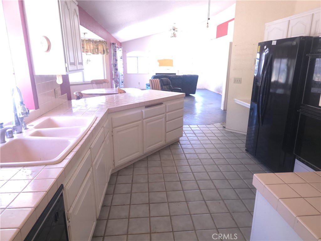 Hemet, California, 92545, United States, 4 Bedrooms Bedrooms, ,3 BathroomsBathrooms,Residential,For Sale,1915367