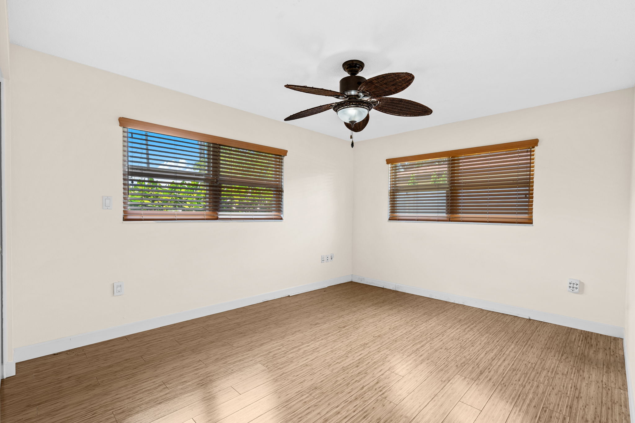  27 Westview Lane, Cocoa Beach, FL, 32931 - 物件實景