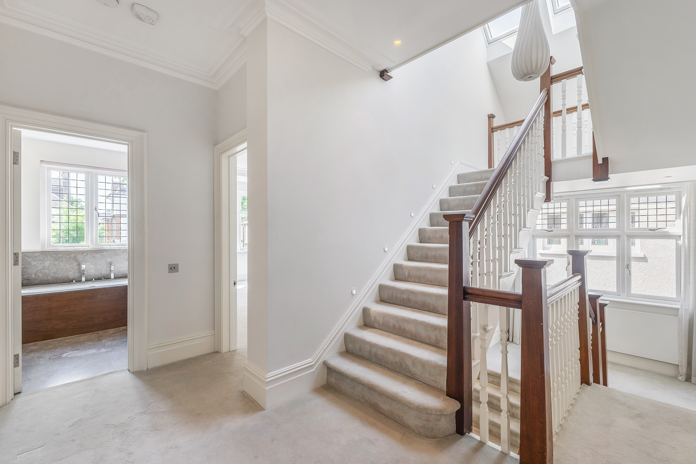  A Grand Family House with Pool and Cinema in West Putney - 物件實景