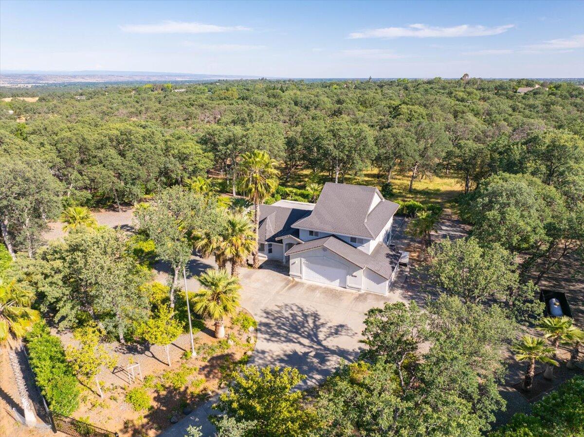 Red Bluff, California, 96080, United States, 4 Bedrooms Bedrooms, ,4 BathroomsBathrooms,Residential,For Sale,1905885