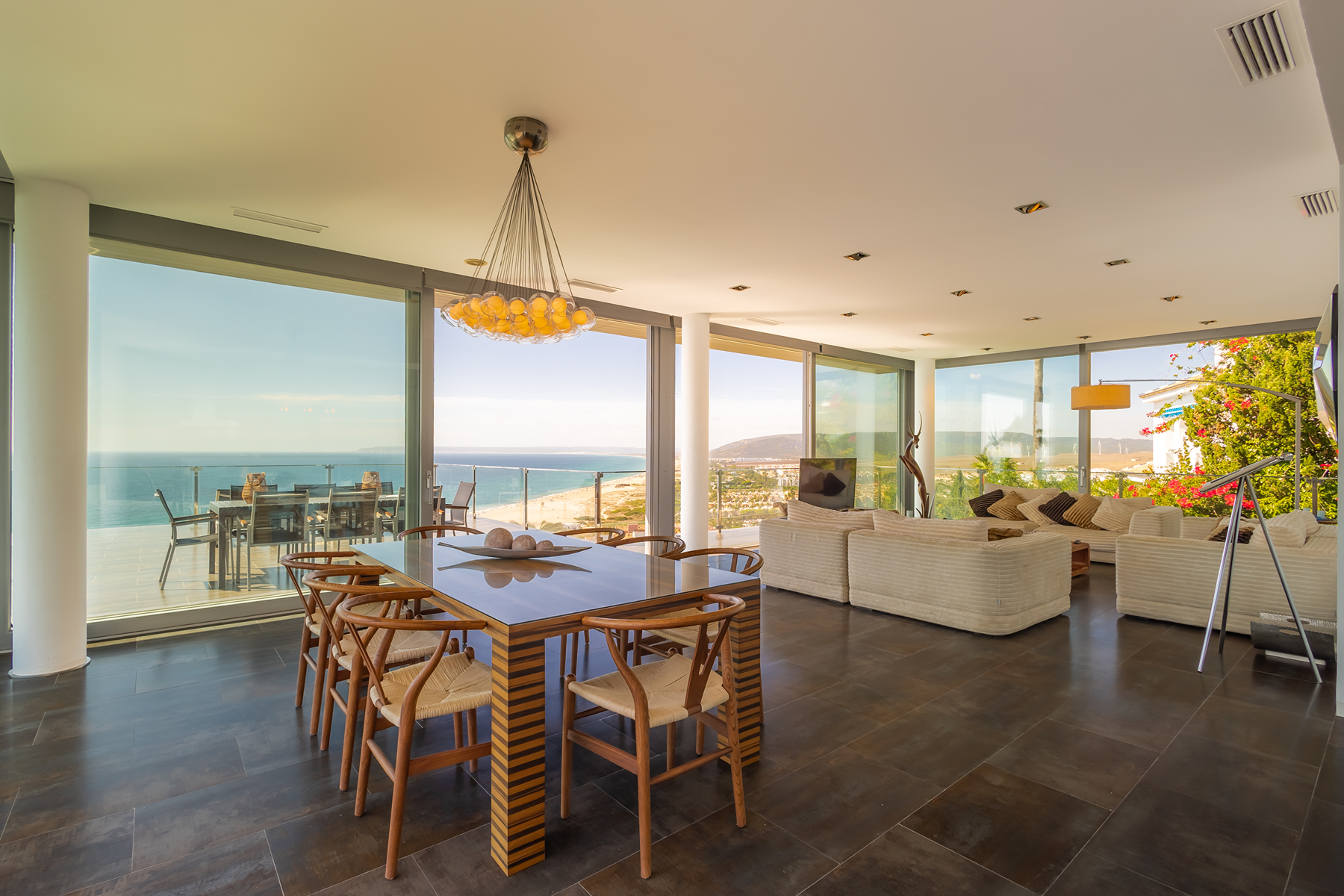  Contemporary beachfront residence in Atlanterra - 物件實景