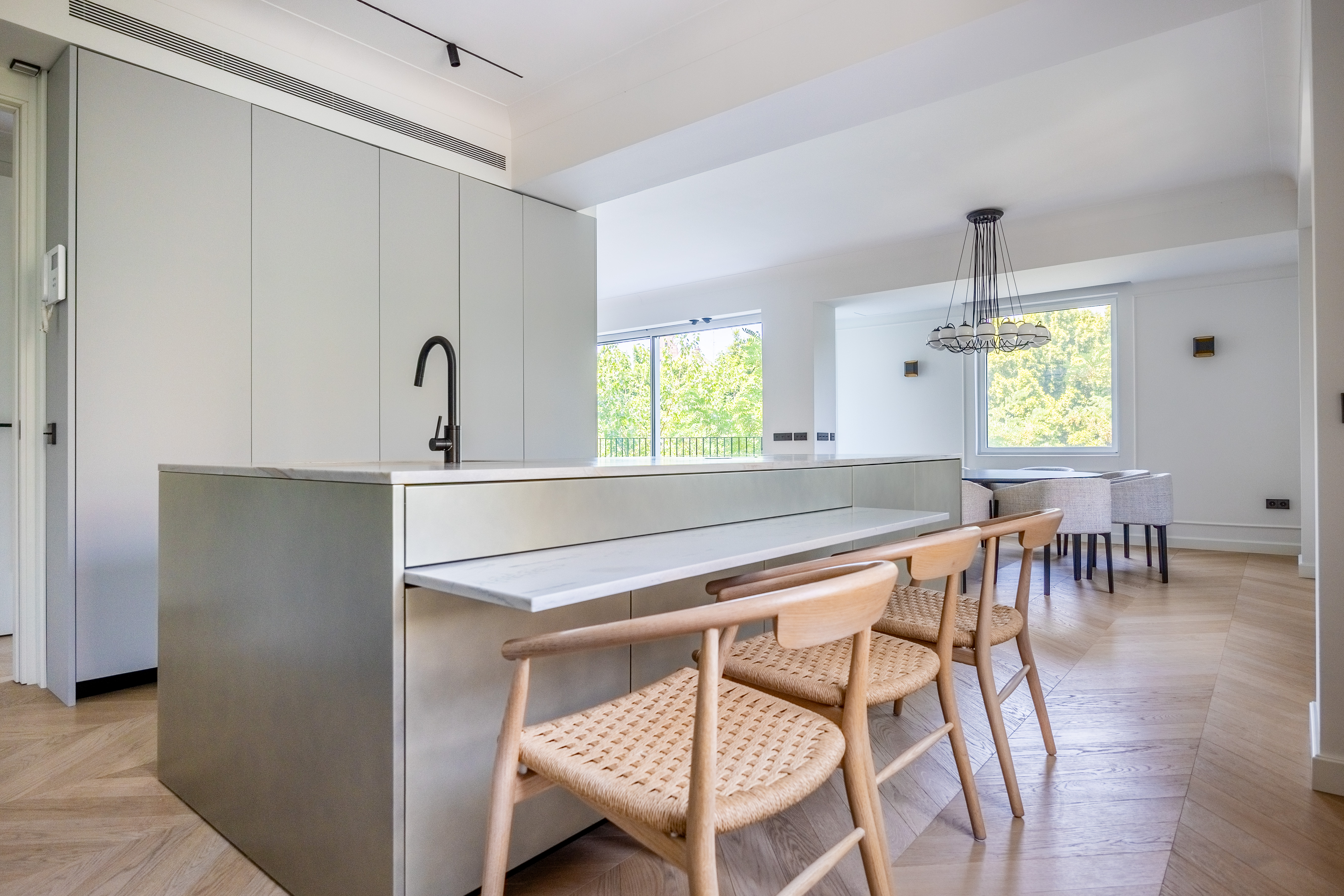  Elegant Renovated Apartment in Exclusive Area, Near Plaza de España, Seville - 物件實景