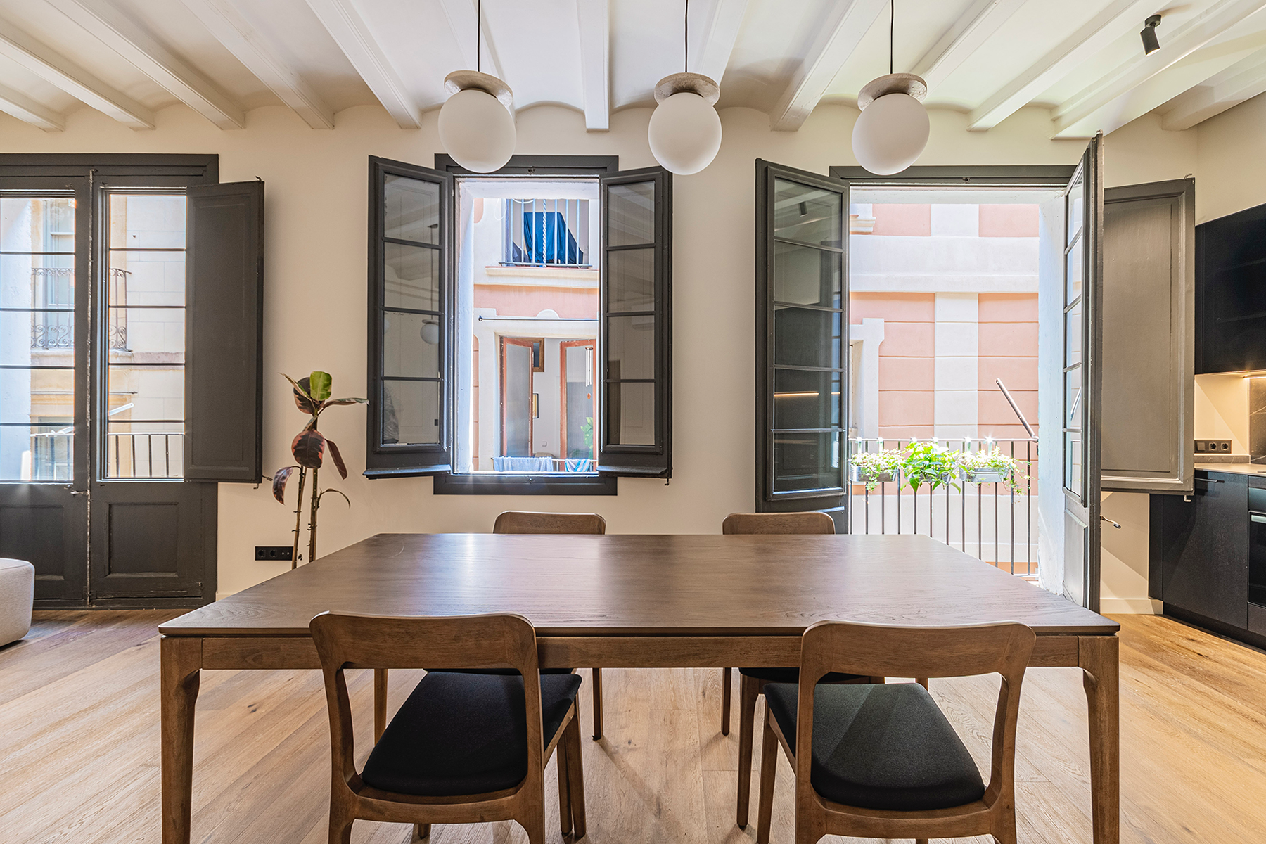  Elegant home renovated next to Santa María del Mar - 物件實景