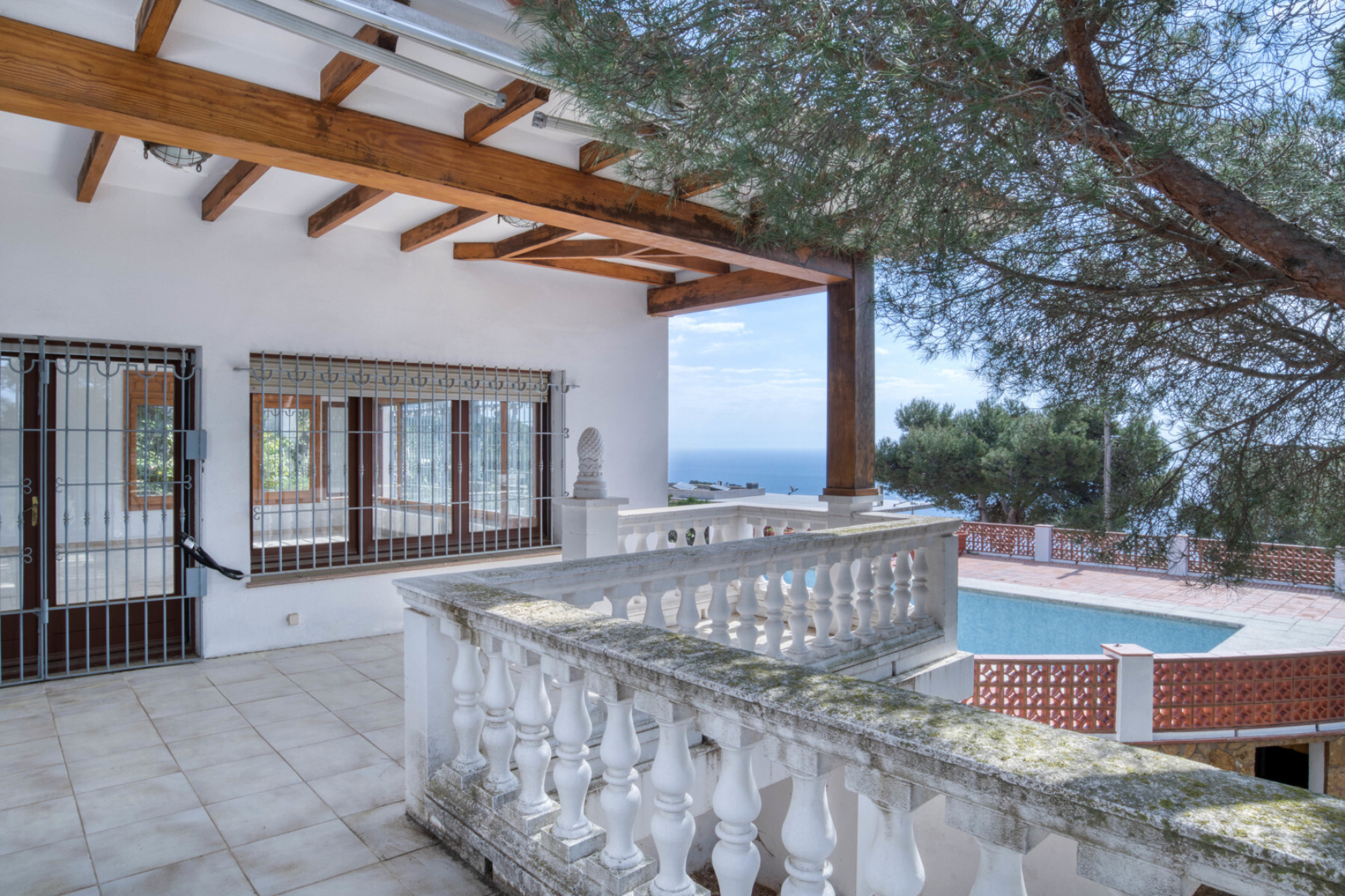  Property with charm and potential with sea and mountain views, Tamariu - 物件實景