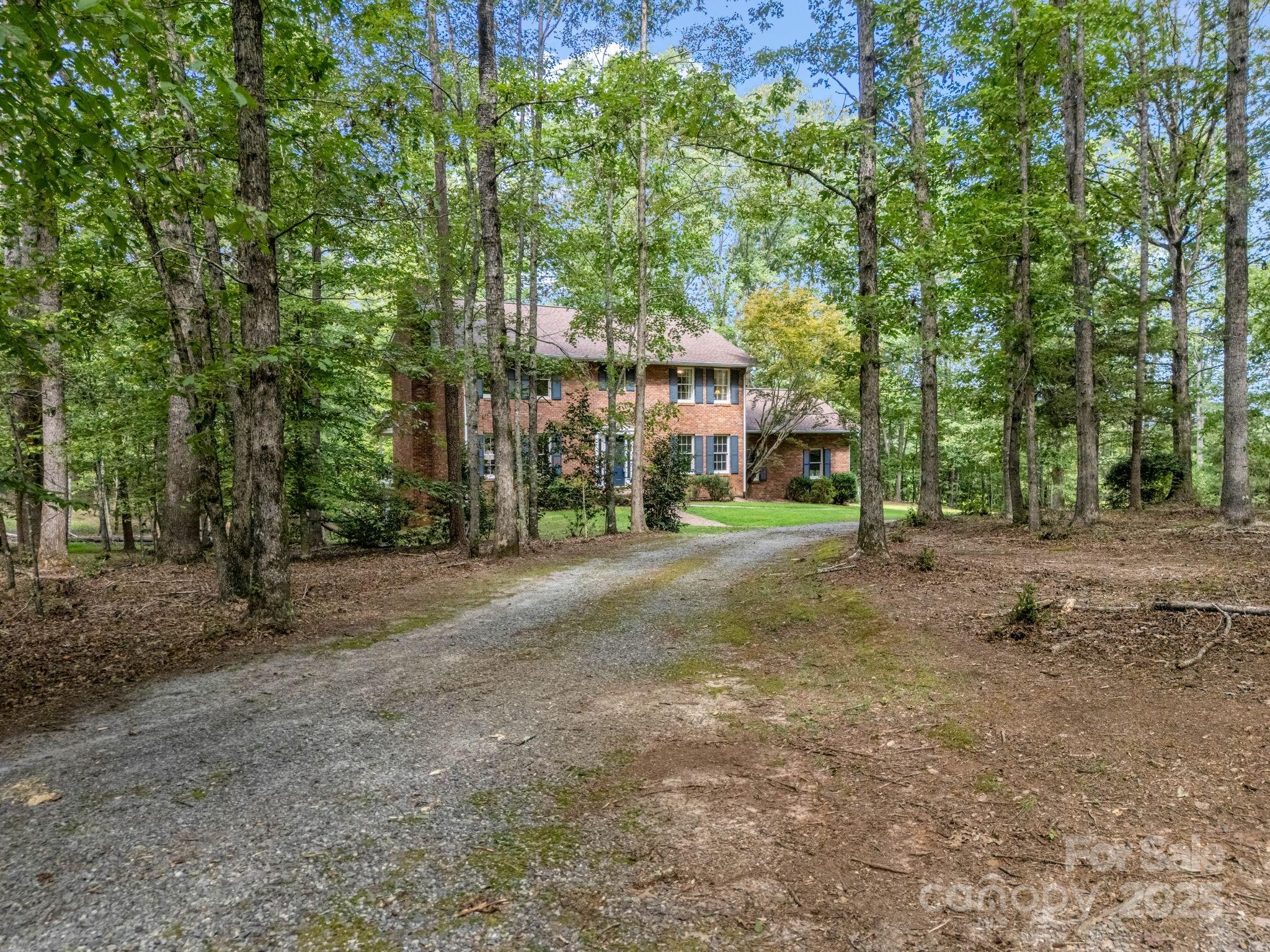 Rutherfordton, North Carolina, 28139, United States, 4 Bedrooms Bedrooms, ,3 BathroomsBathrooms,Residential,For Sale,1944871