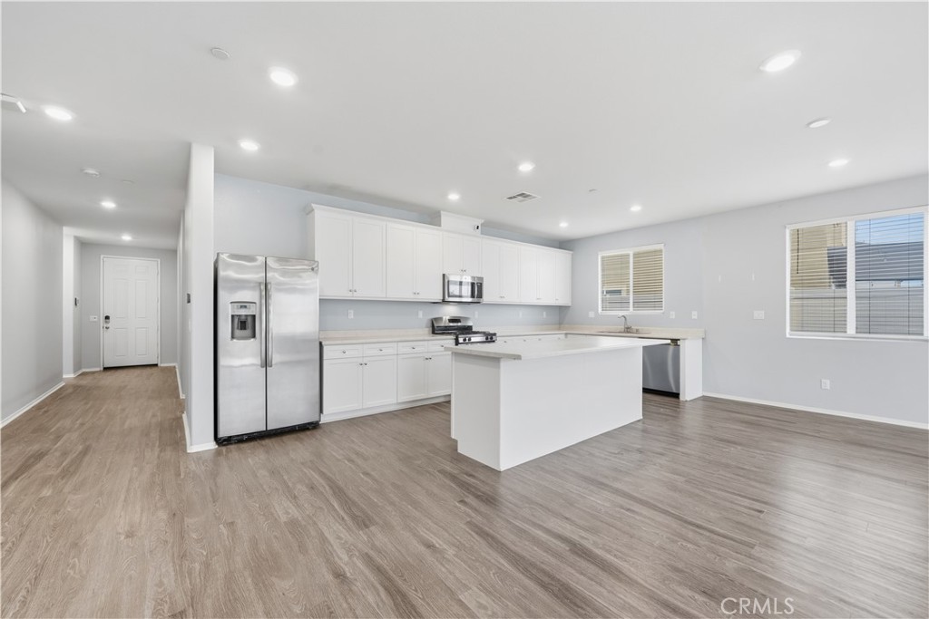 Winchester, California, 92596, United States, 3 Bedrooms Bedrooms, ,2 BathroomsBathrooms,Residential,For Sale,1980680