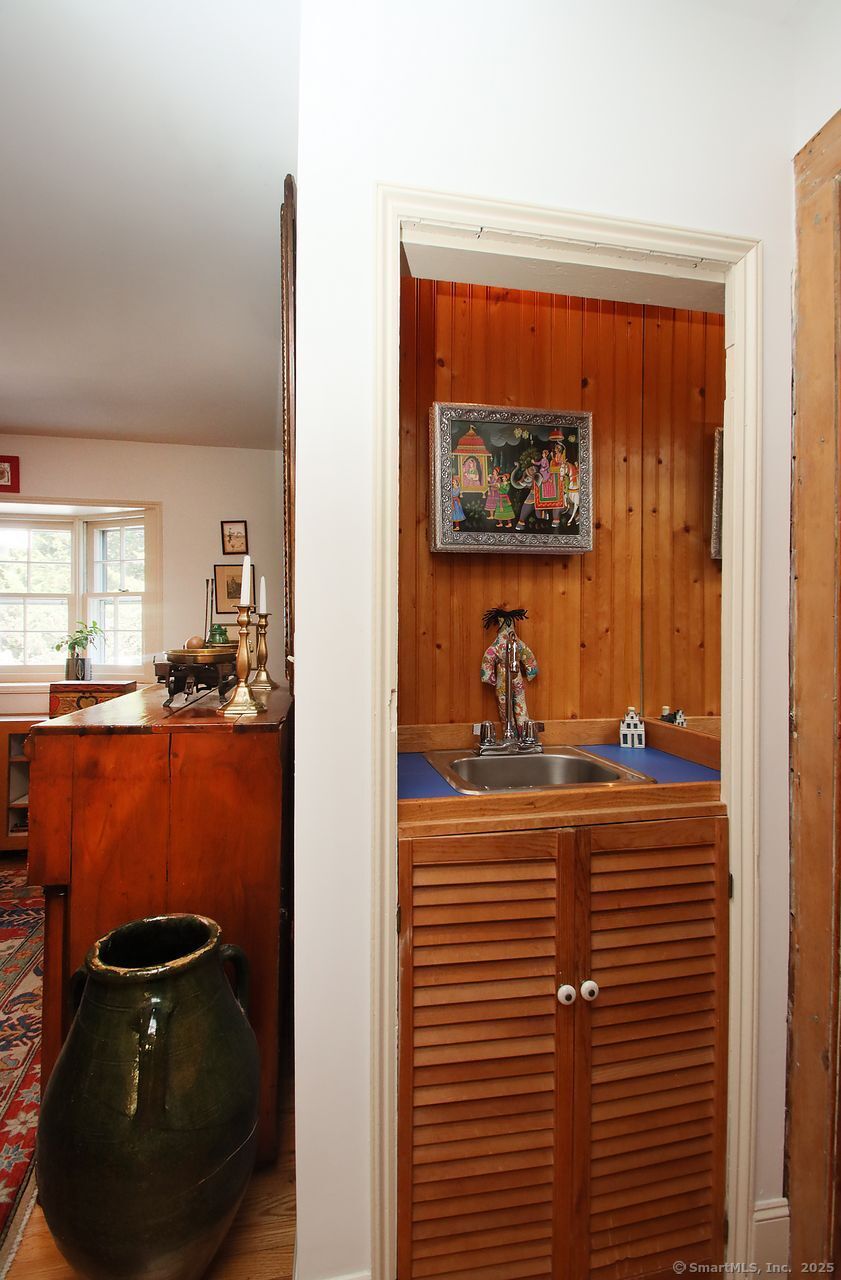 Madison, Connecticut, 06443, United States, 4 Bedrooms Bedrooms, ,3 BathroomsBathrooms,Residential,For Sale,1934211