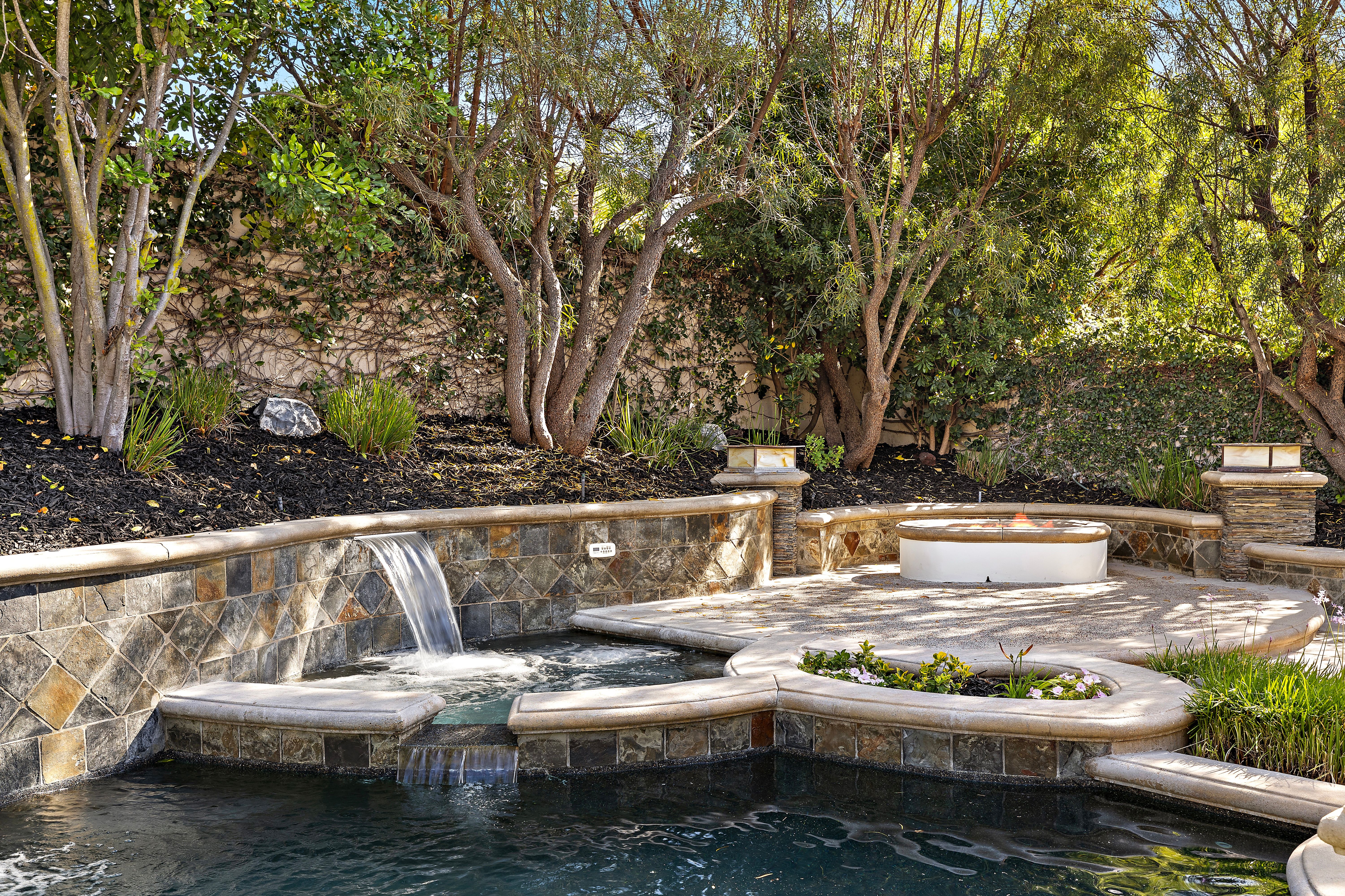  14 Marchin Drive, Coto de Caza, CA 92679 - 物件實景