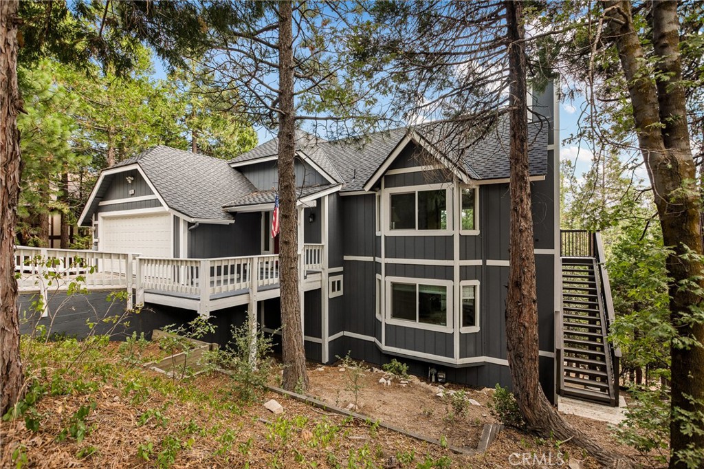 Lake Arrowhead, California, 92352, United States, 4 Bedrooms Bedrooms, ,4 BathroomsBathrooms,Residential,For Sale,1939836
