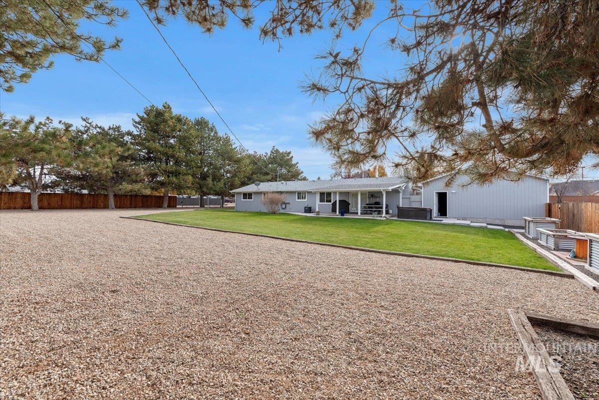 Boise, Idaho, 83709-7329, United States, 3 Bedrooms Bedrooms, ,Residential,For Sale,1992801