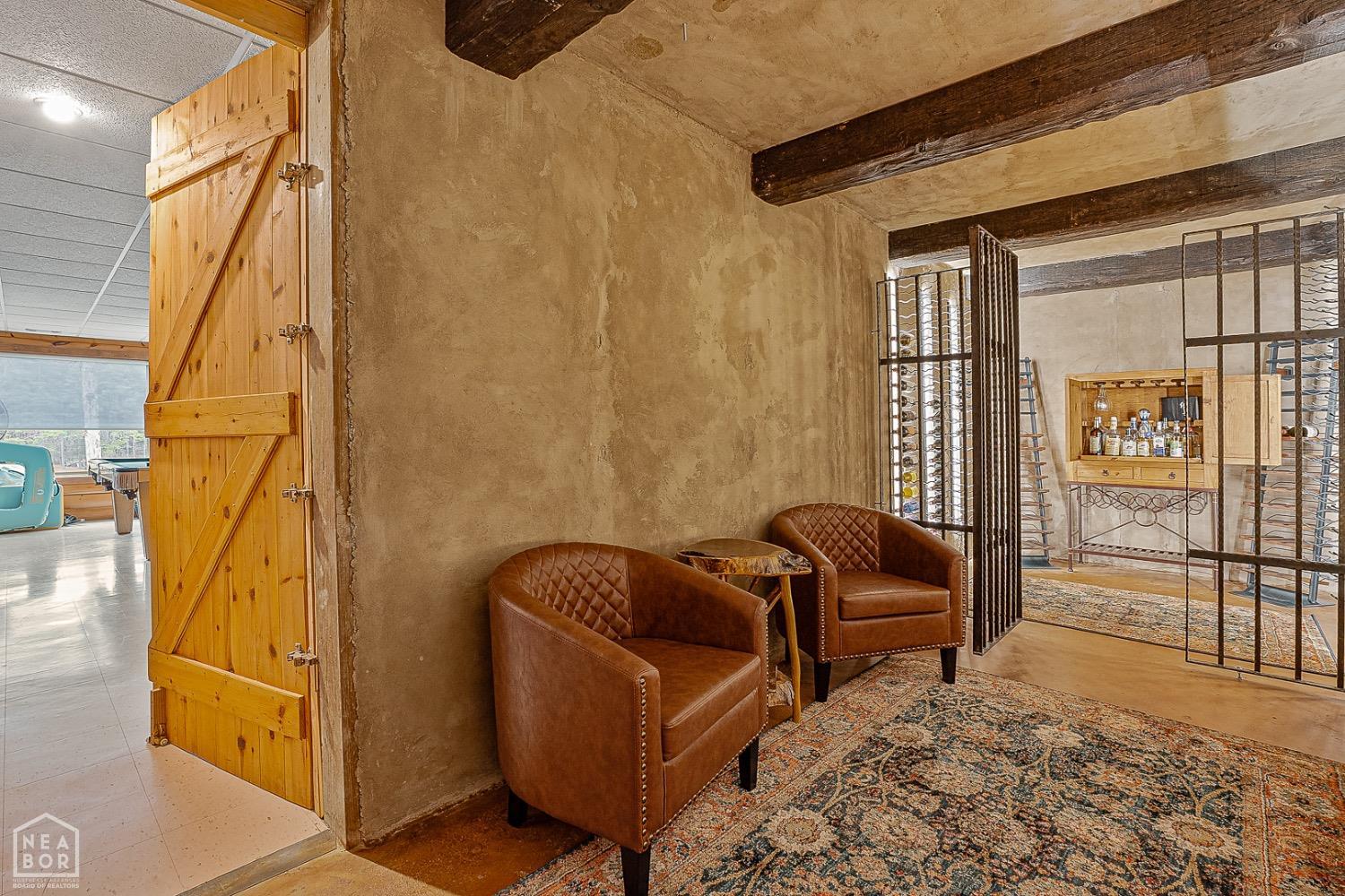 Cherokee Village, Arkansas, 72529, United States, 6 Bedrooms Bedrooms, ,3 BathroomsBathrooms,Residential,For Sale,1983477