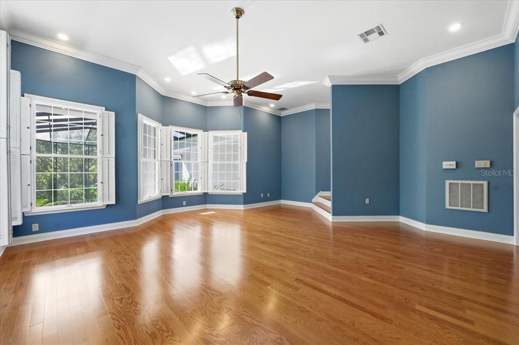 Tampa, Florida, 33647, United States, 4 Bedrooms Bedrooms, ,6 BathroomsBathrooms,Residential,For Sale,1989549