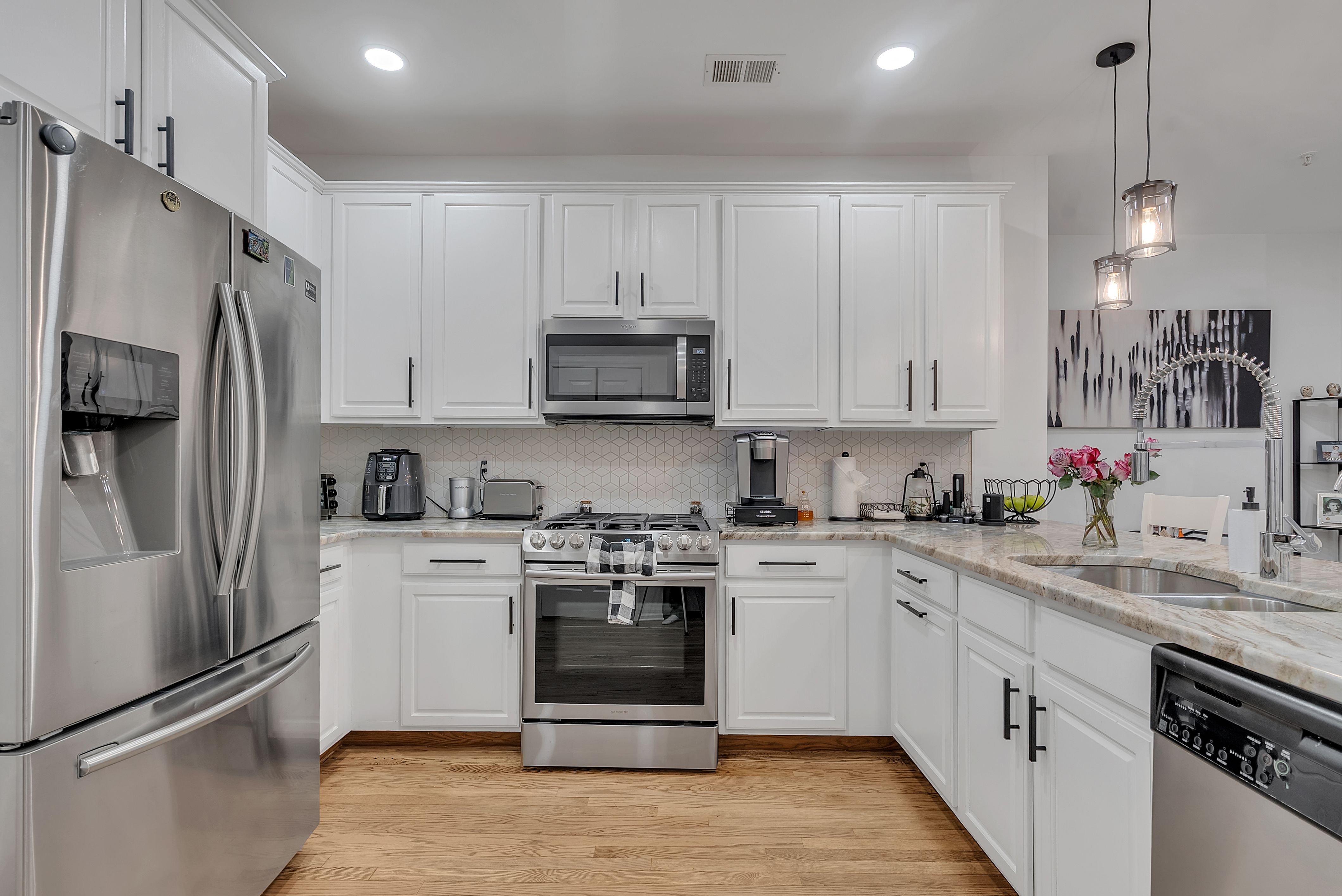  906 Memorial Drive, Belleville, NJ, 07109 - 物件實景