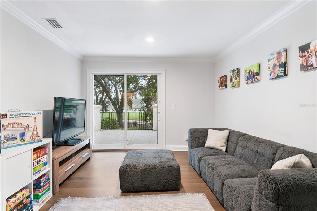 Tampa, Florida, 33613, United States, 7 Bedrooms Bedrooms, ,8 BathroomsBathrooms,Residential,For Sale,1979226