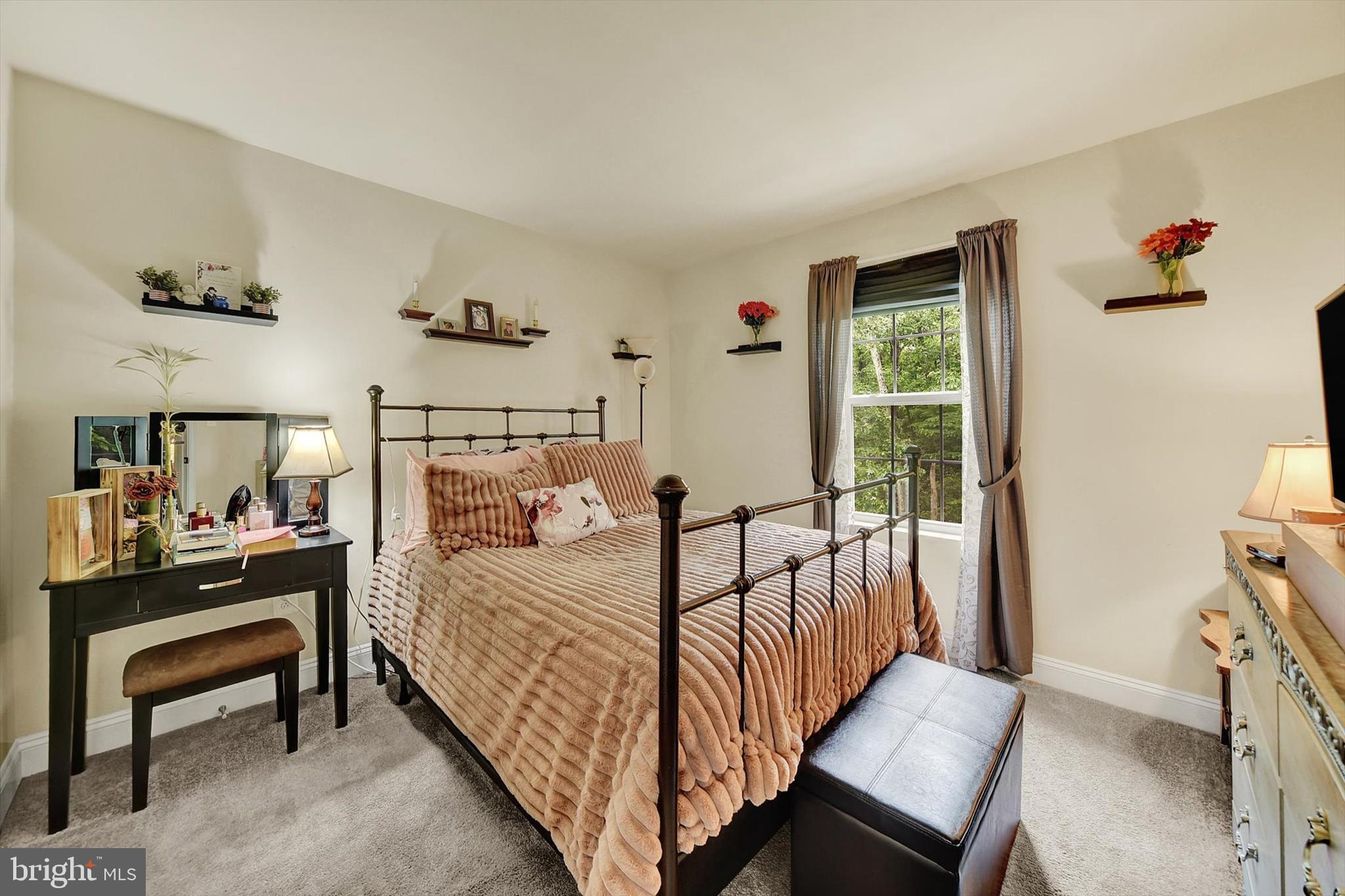 Pasadena, Maryland, 21122, United States, 3 Bedrooms Bedrooms, ,3 BathroomsBathrooms,Residential,For Sale,1982348