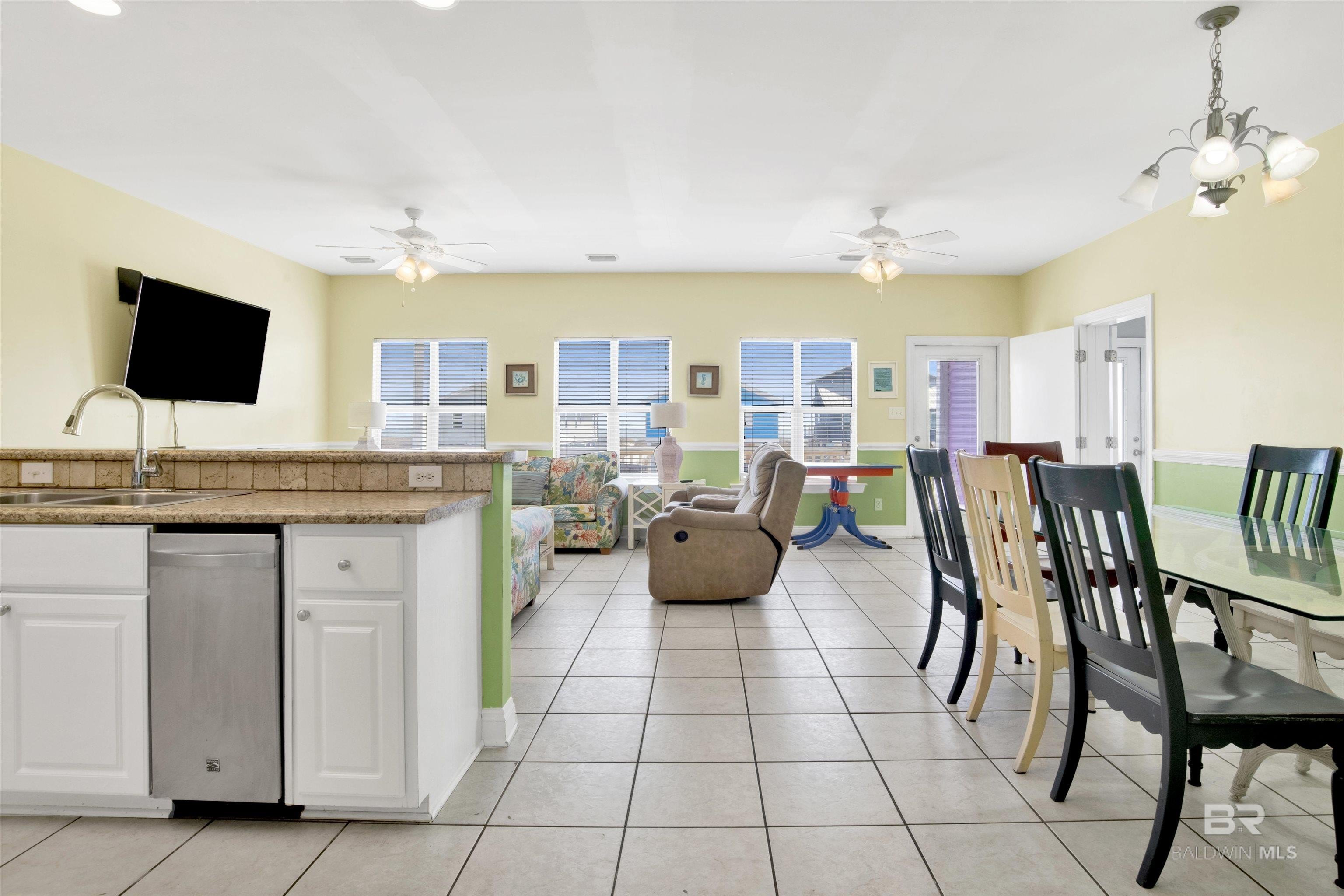 Gulf Shores, Alabama, 36542, United States, 8 Bedrooms Bedrooms, ,10 BathroomsBathrooms,Residential,For Sale,2022053