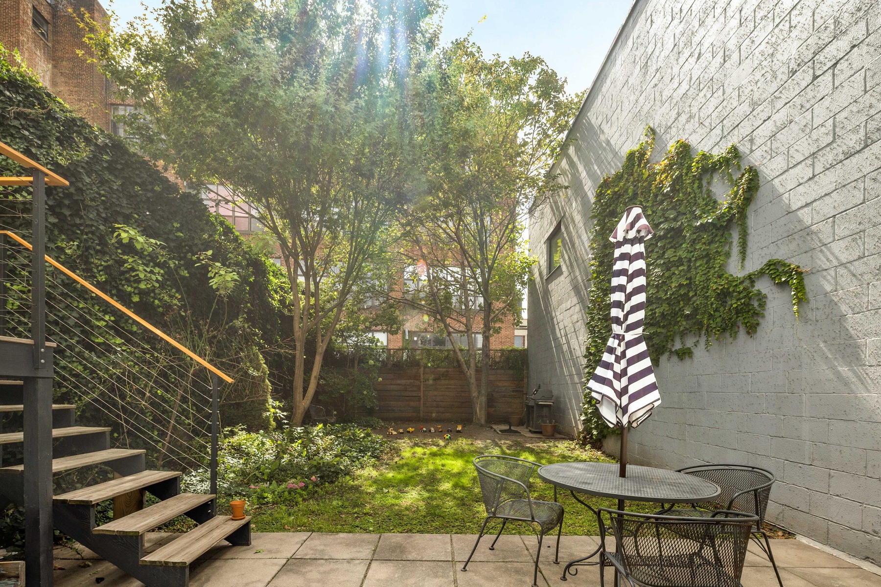  250 Boerum St., Brooklyn, NY, 11206 - 物件實景