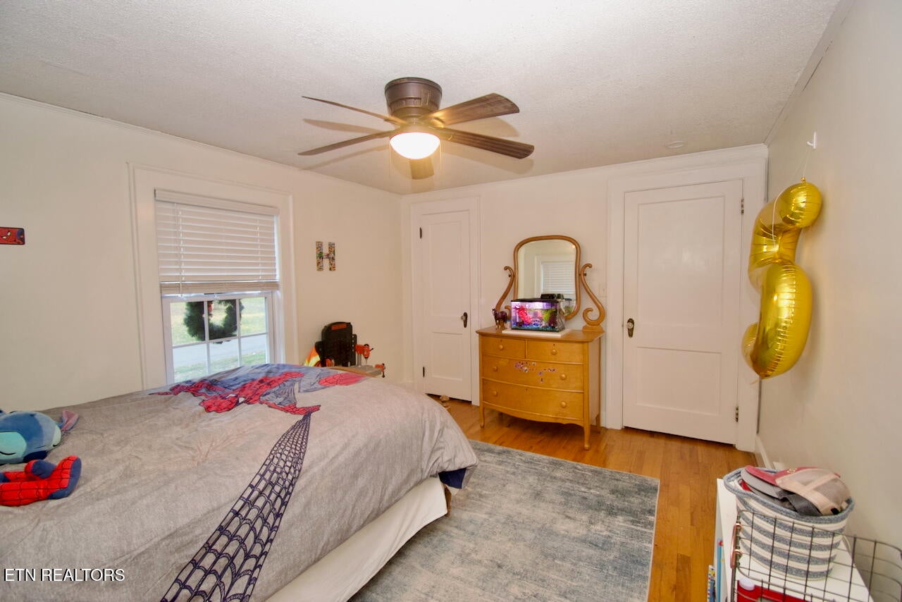 Maryville, Tennessee, 37803, United States, 4 Bedrooms Bedrooms, ,3 BathroomsBathrooms,Residential,For Sale,1989272