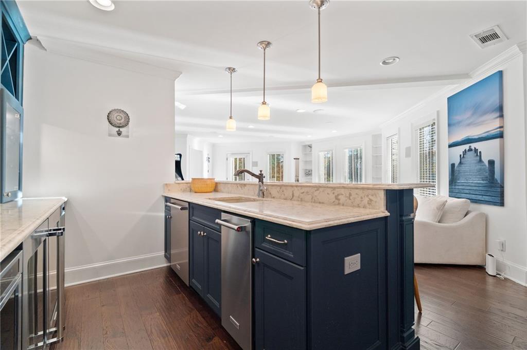 Big Canoe, Georgia, 30143, United States, 5 Bedrooms Bedrooms, ,6 BathroomsBathrooms,Residential,For Sale,1996415