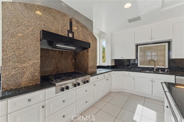 Hacienda Heights, California, 91745, United States, 8 Bedrooms Bedrooms, ,10 BathroomsBathrooms,Residential,For Sale,1763179