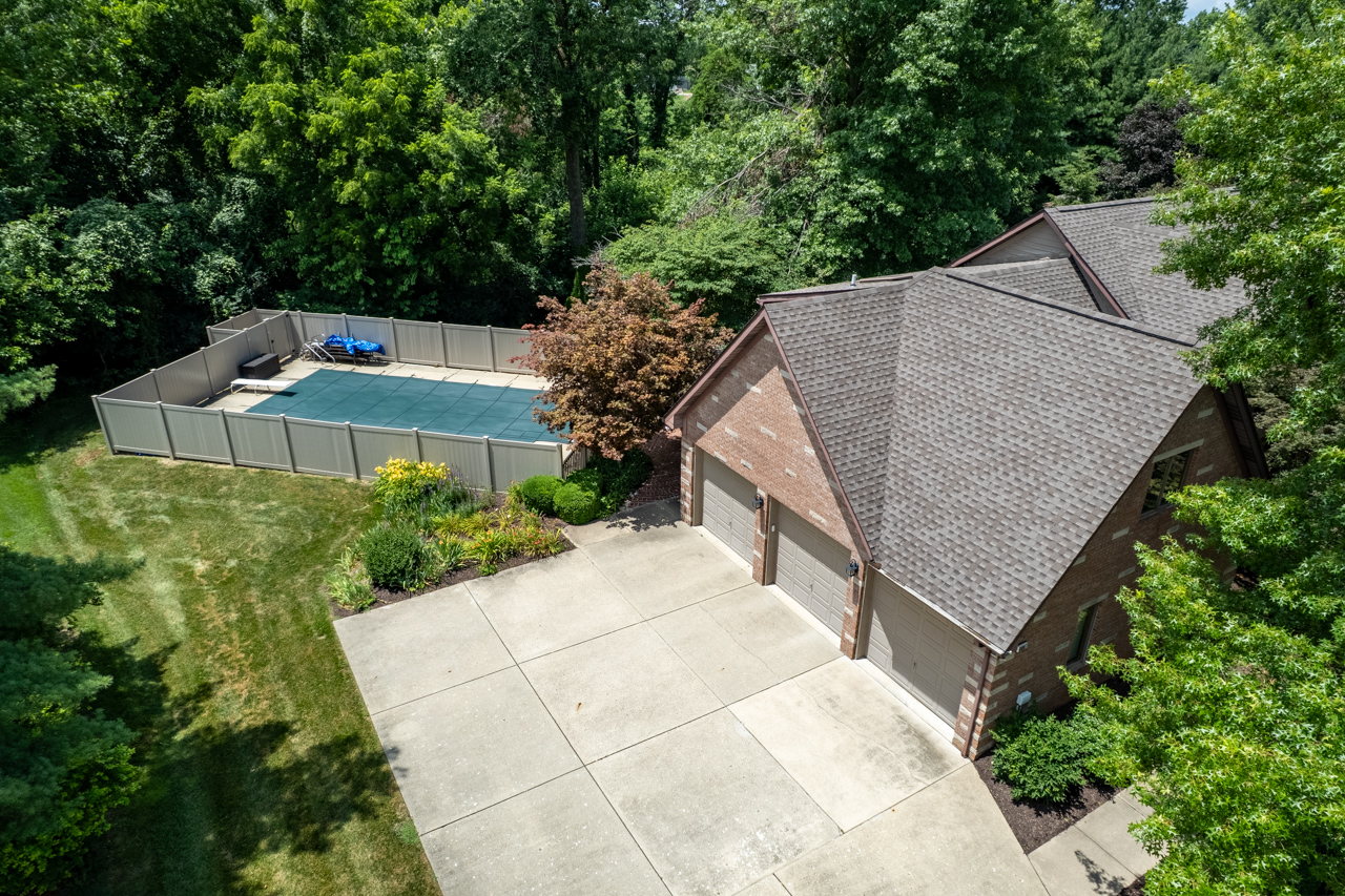 Terre Haute, Indiana, 47802, United States, 4 Bedrooms Bedrooms, ,3 BathroomsBathrooms,Residential,For Sale,1931381