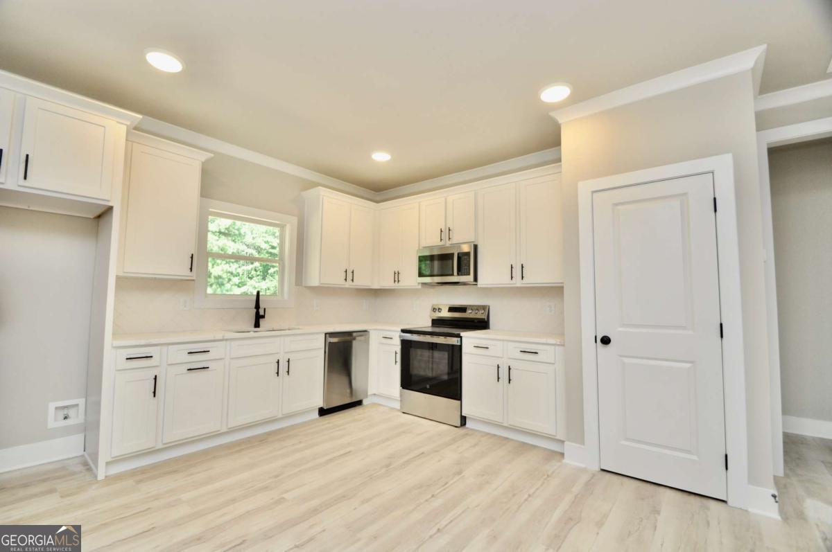 Tignall, Georgia, 30668, United States, 4 Bedrooms Bedrooms, ,4 BathroomsBathrooms,Residential,For Sale,1902116