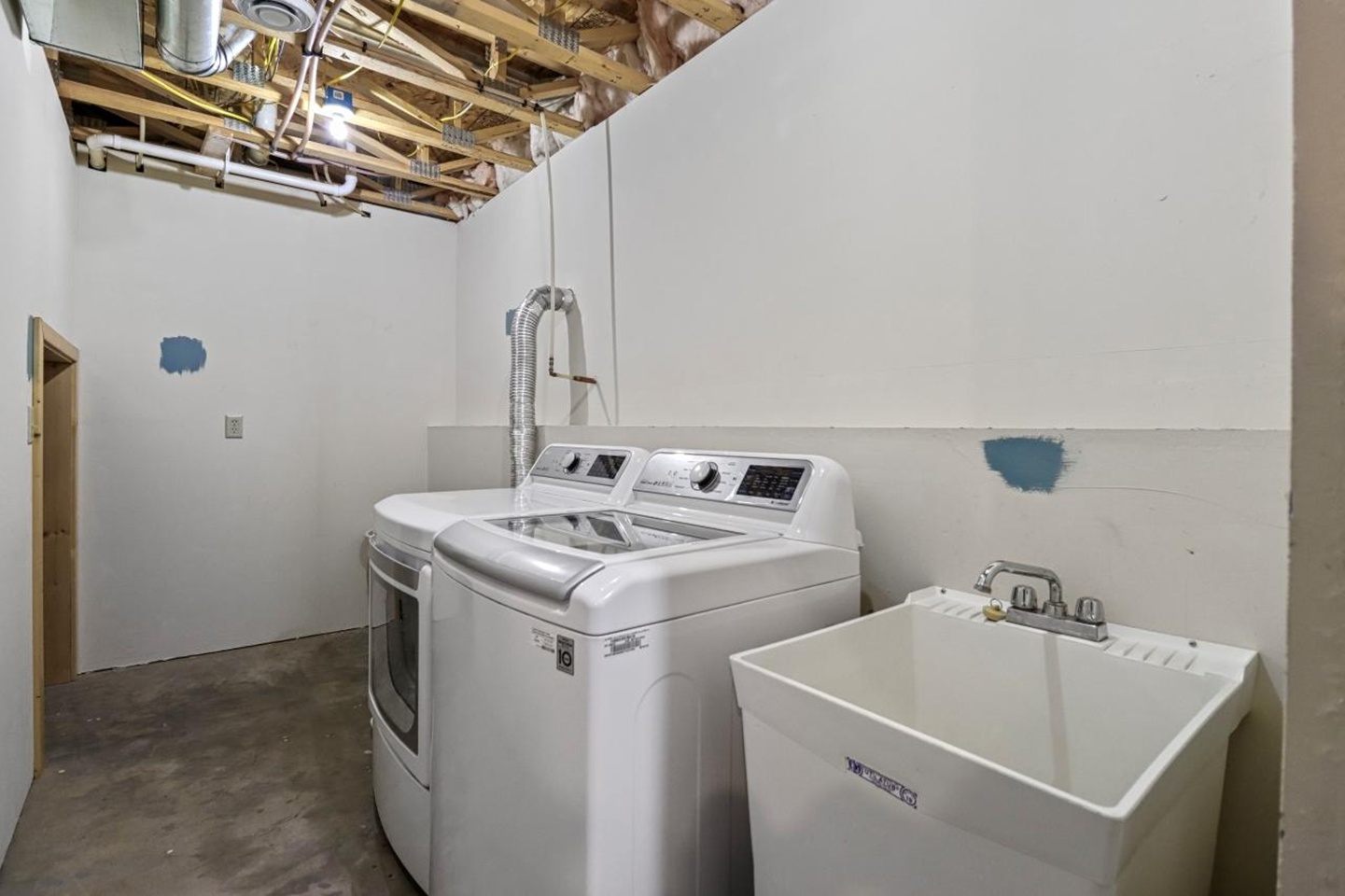 Mercer, Wisconsin, 54547, United States, 32 Bedrooms Bedrooms, ,1 BathroomBathrooms,Residential,For Sale,1872742