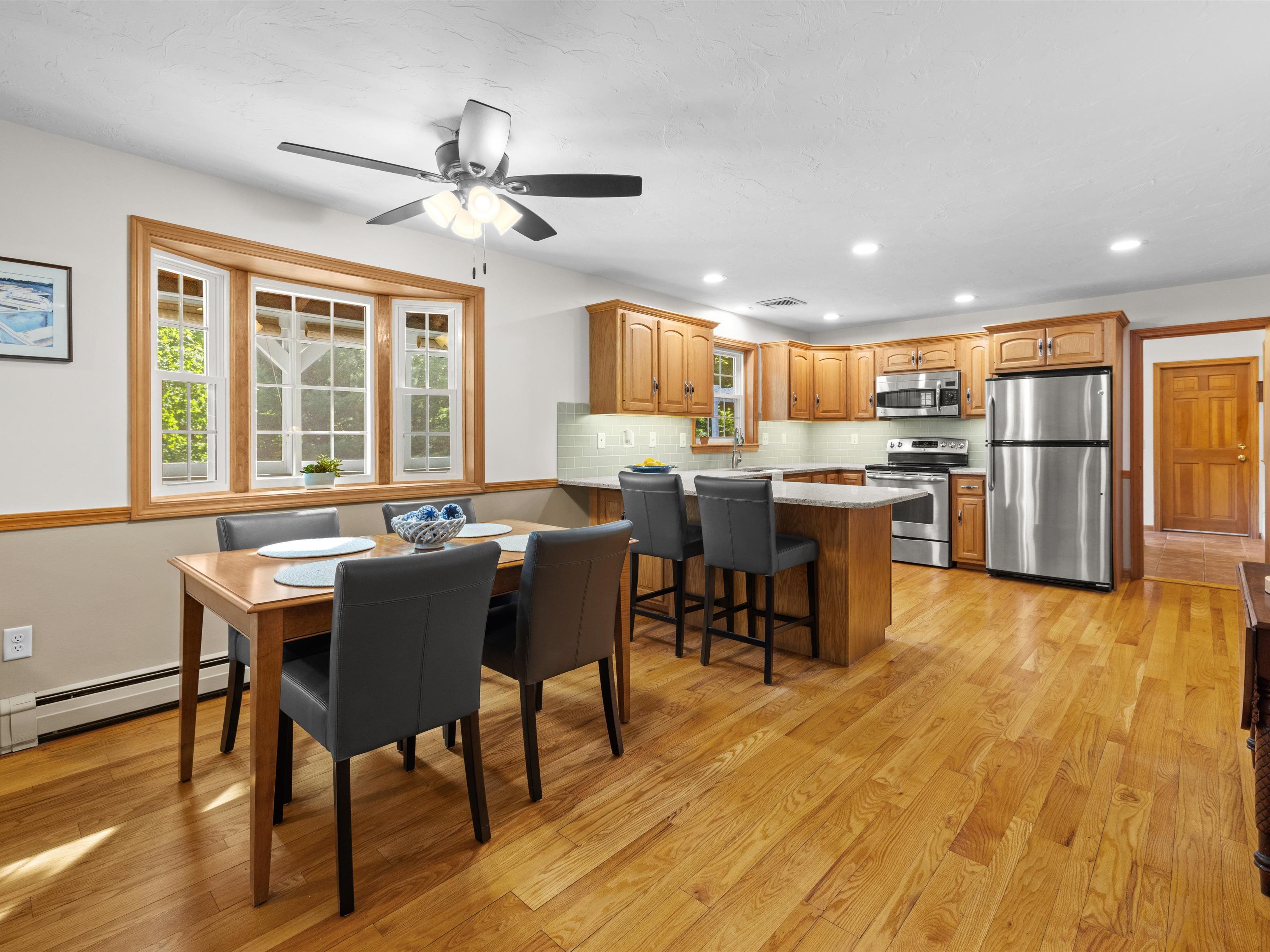  61 Beach Street, Millbury, MA 01527 - 物件實景