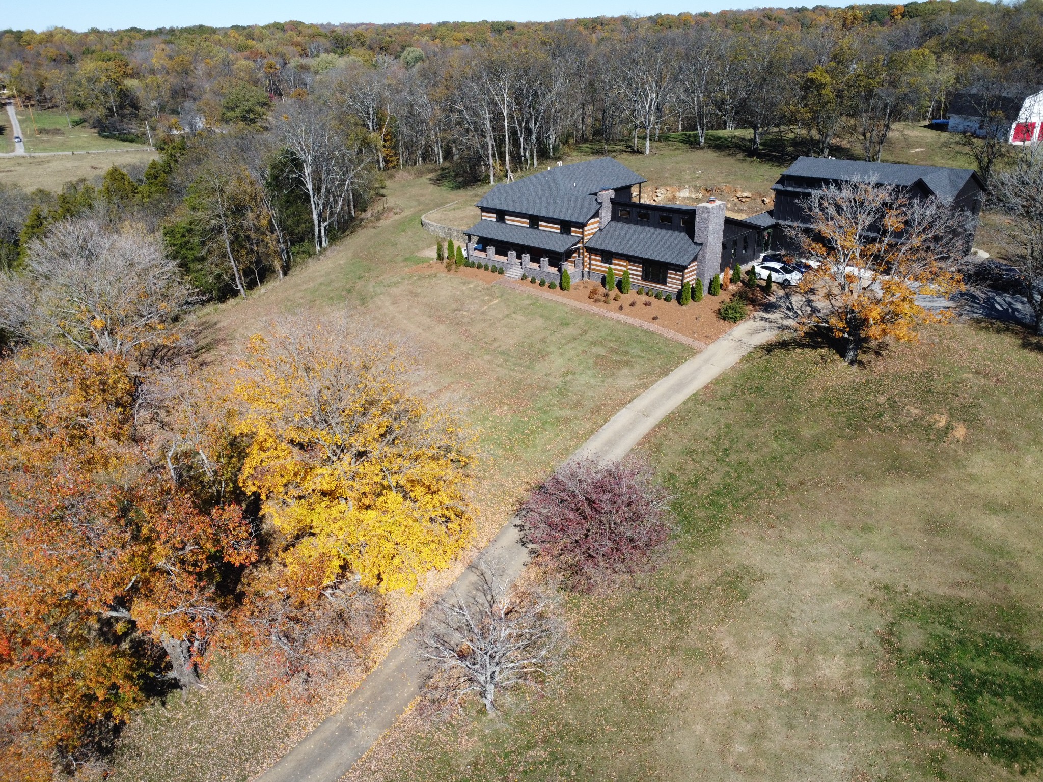 Hendersonville, Tennessee, 37075, United States, 6 Bedrooms Bedrooms, ,5 BathroomsBathrooms,Residential,For Sale,1993824