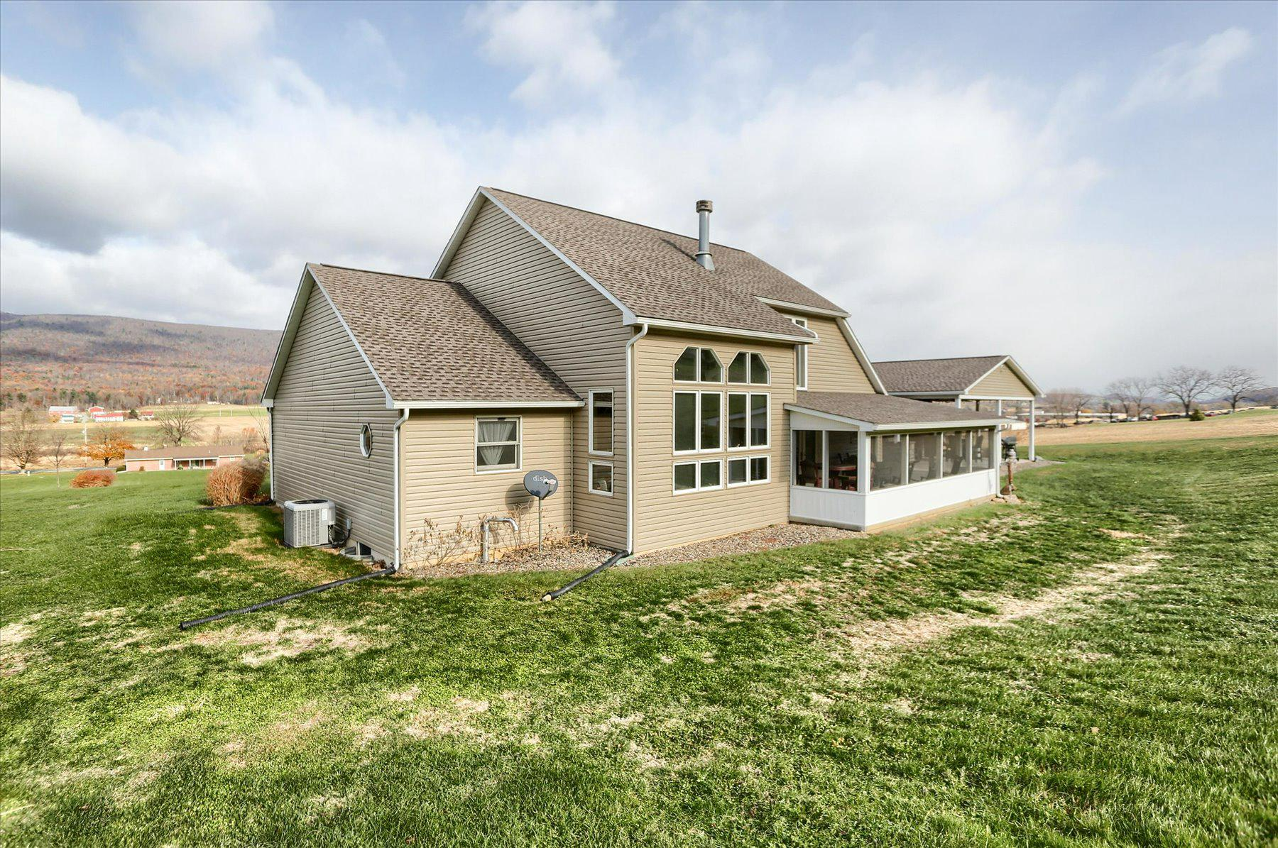 Richfield, Pennsylvania, 17086, United States, 3 Bedrooms Bedrooms, ,3 BathroomsBathrooms,Residential,For Sale,1993860