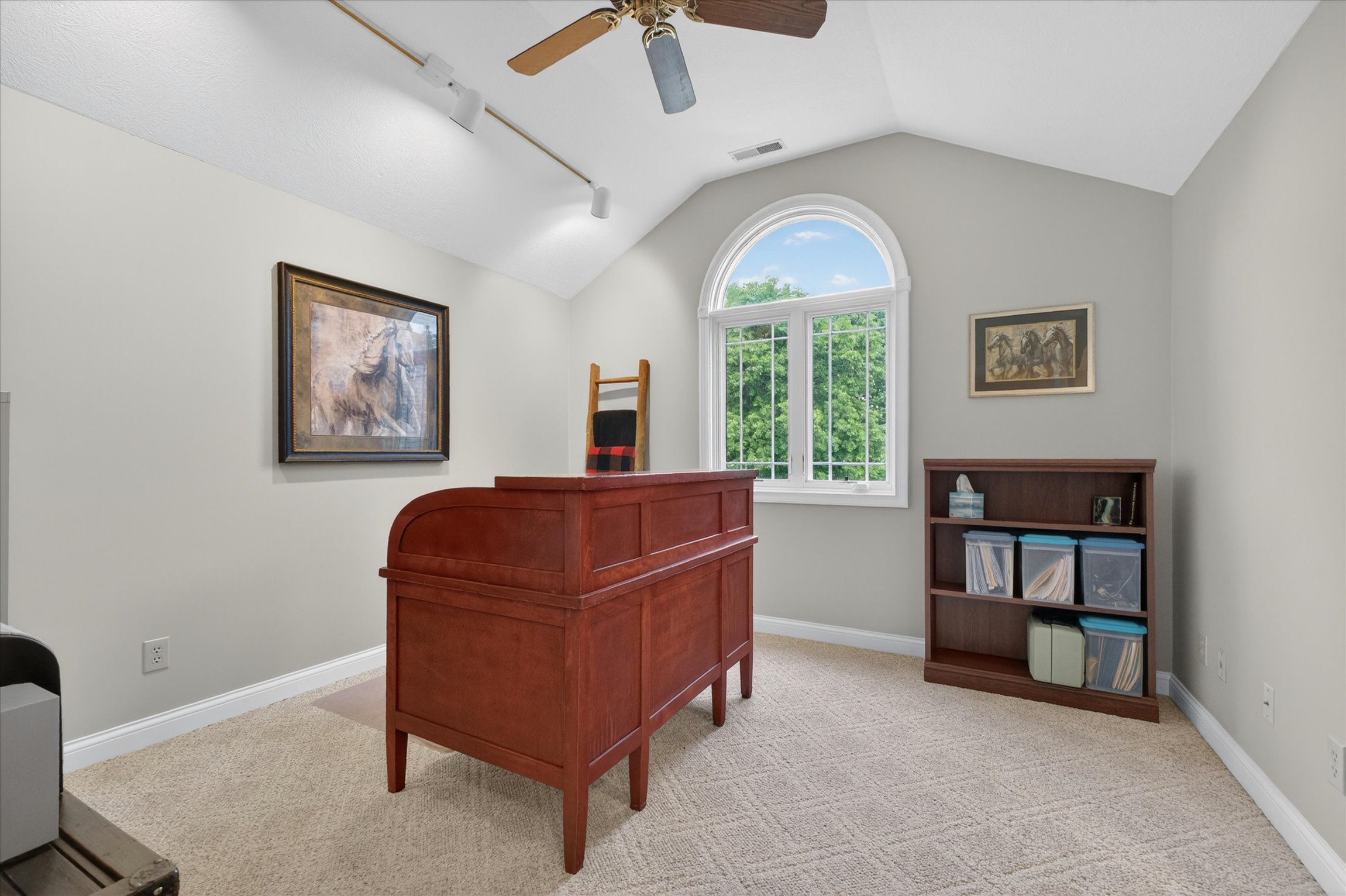  Updated Home on 2.85 Private Acres in Cicero - 物件實景