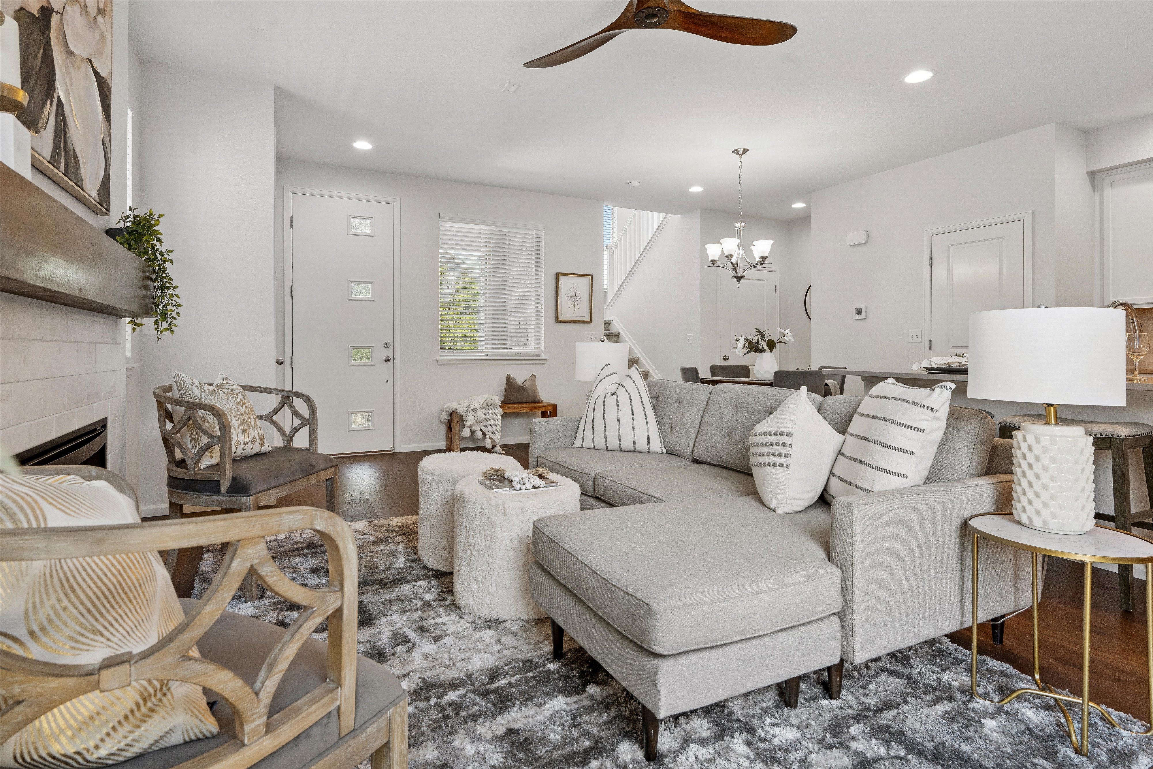  Inviting two-story single family duplex - 物件實景