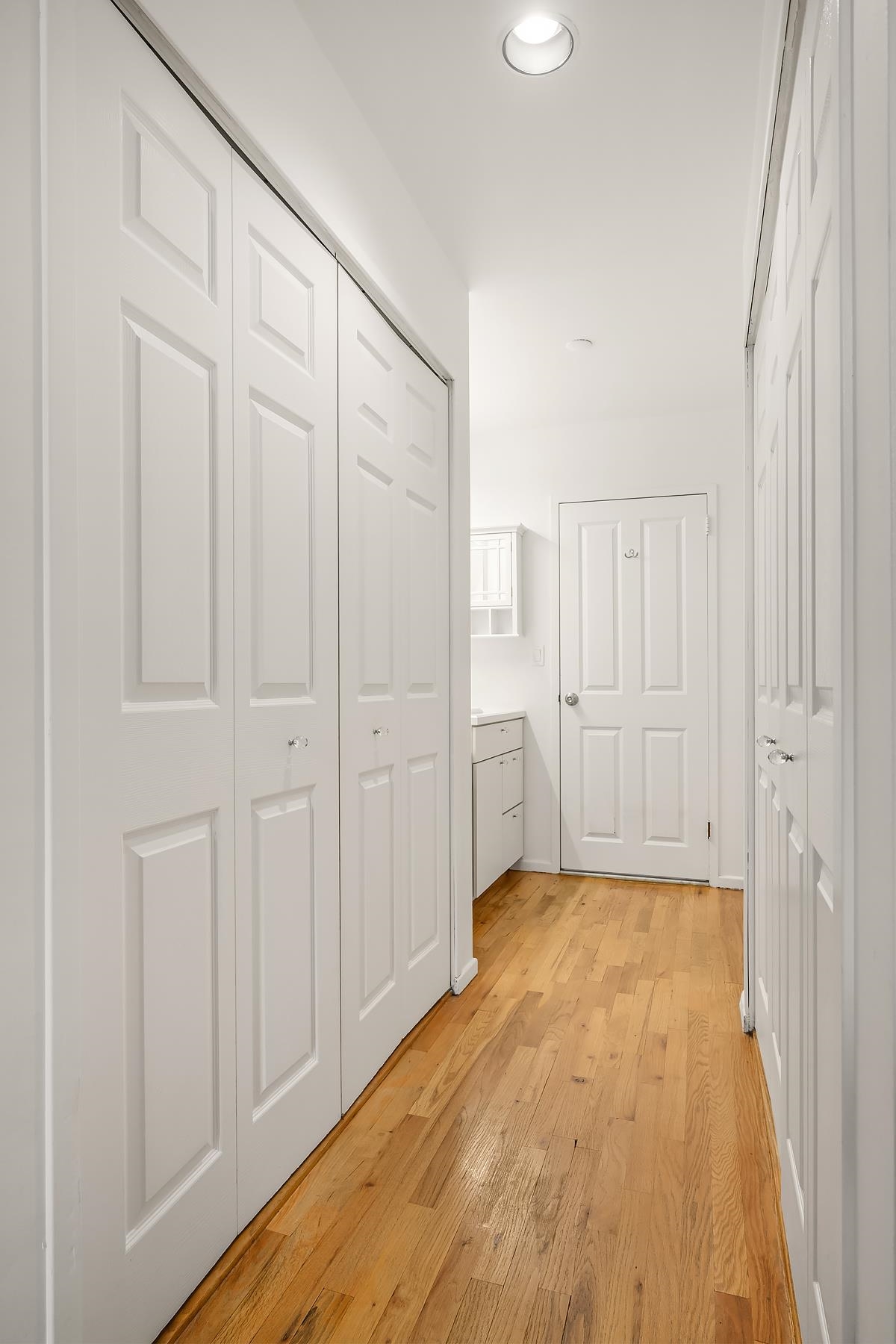 Weehawken, New Jersey, 07086, United States, 1 Bedroom Bedrooms, ,1 BathroomBathrooms,Residential,For Sale,1948382