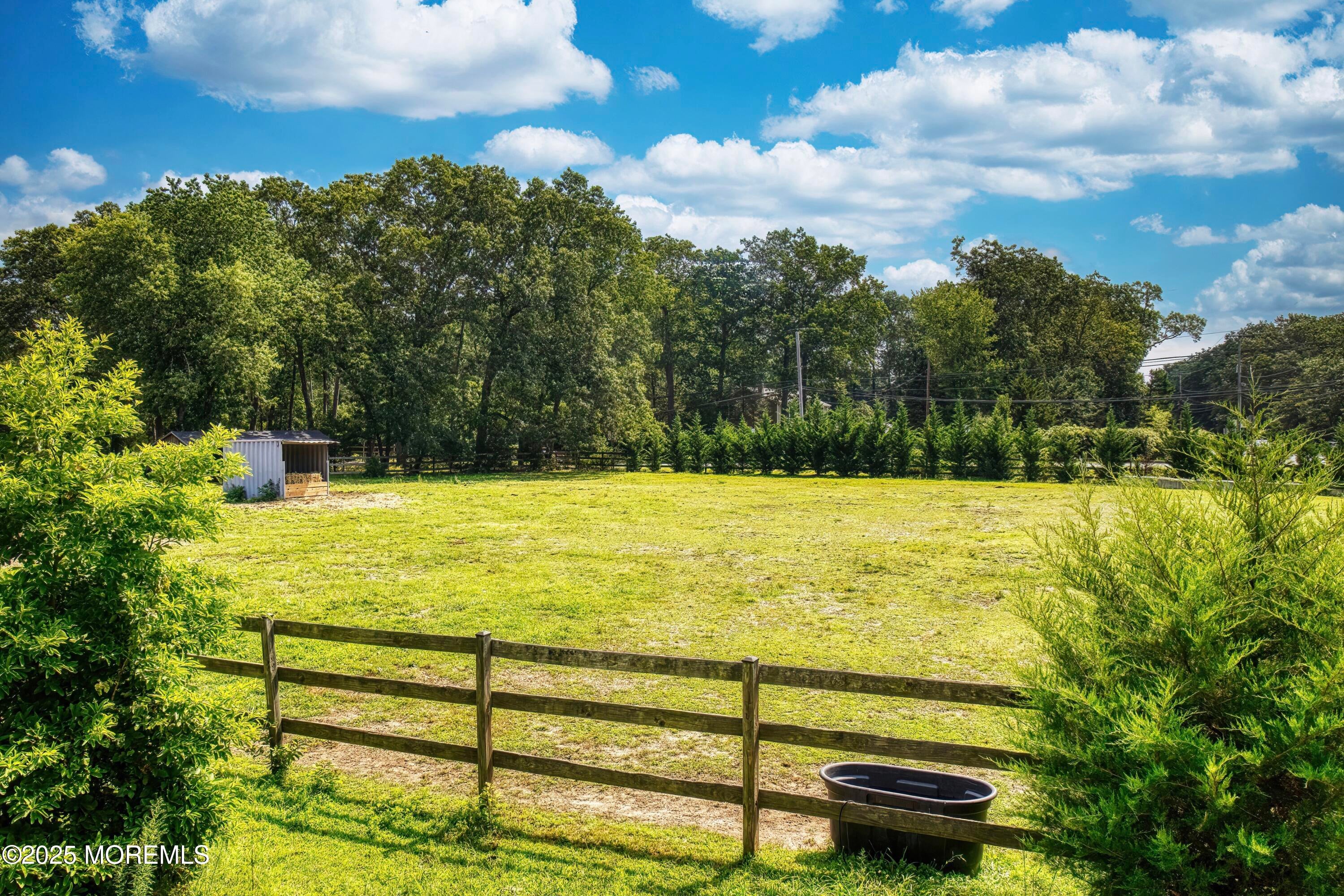 Jackson, New Jersey, 08527, United States, 4 Bedrooms Bedrooms, ,3 BathroomsBathrooms,Residential,For Sale,1973724