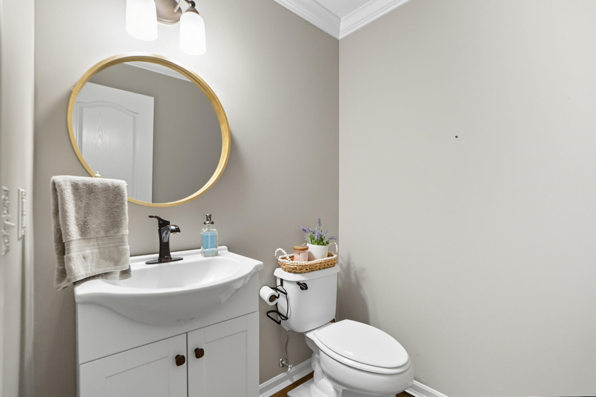 Hebron, Kentucky, 41048, United States, 4 Bedrooms Bedrooms, ,4 BathroomsBathrooms,Residential,For Sale,1958481