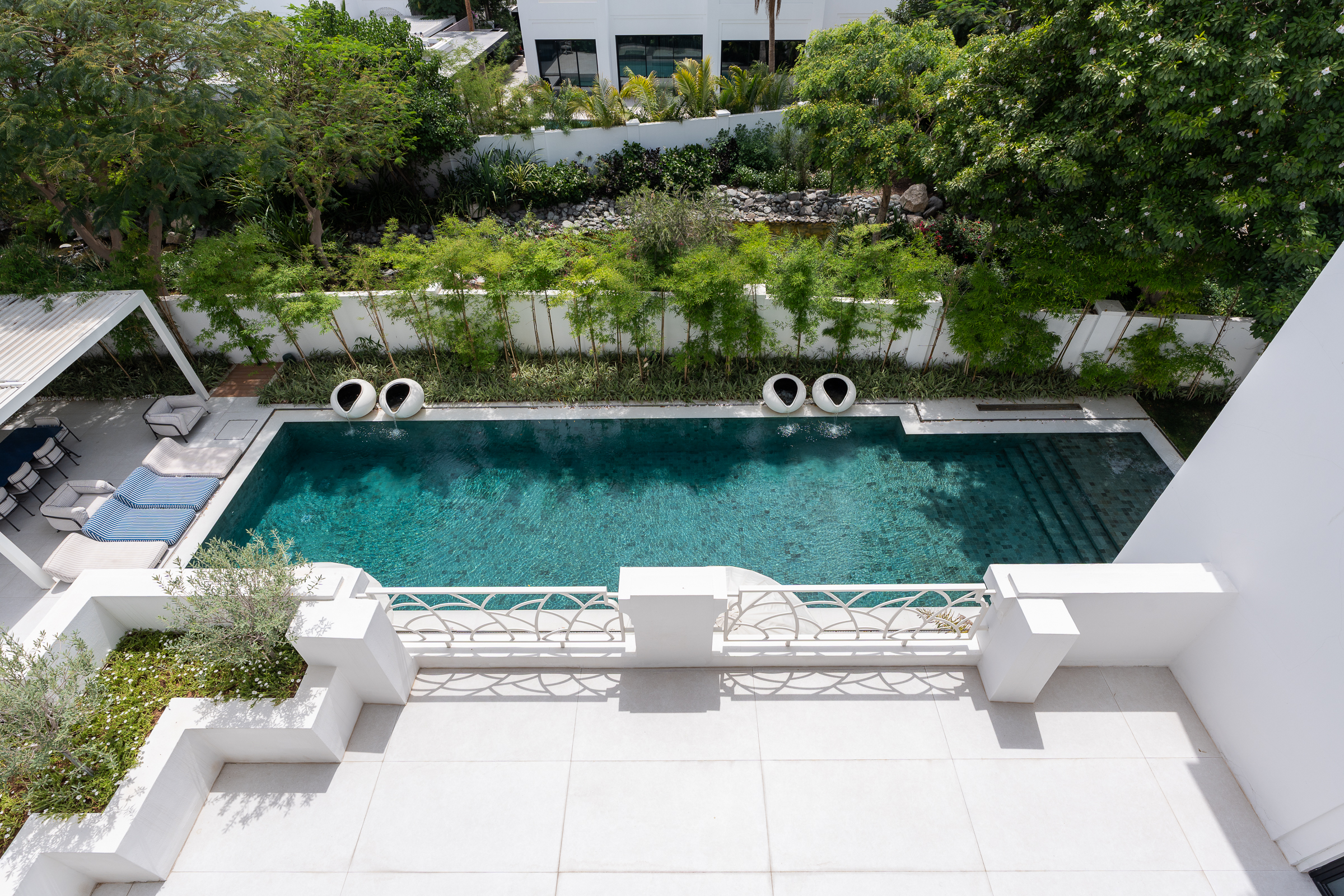  Spectacular Ready-to-Move Mansion in Al Barari - 物件實景