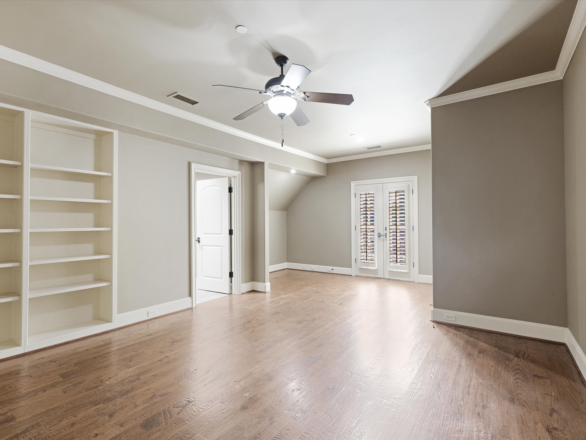 Farmers Branch, Texas, 75234, United States, 4 Bedrooms Bedrooms, ,7 BathroomsBathrooms,Residential,For Sale,1838321
