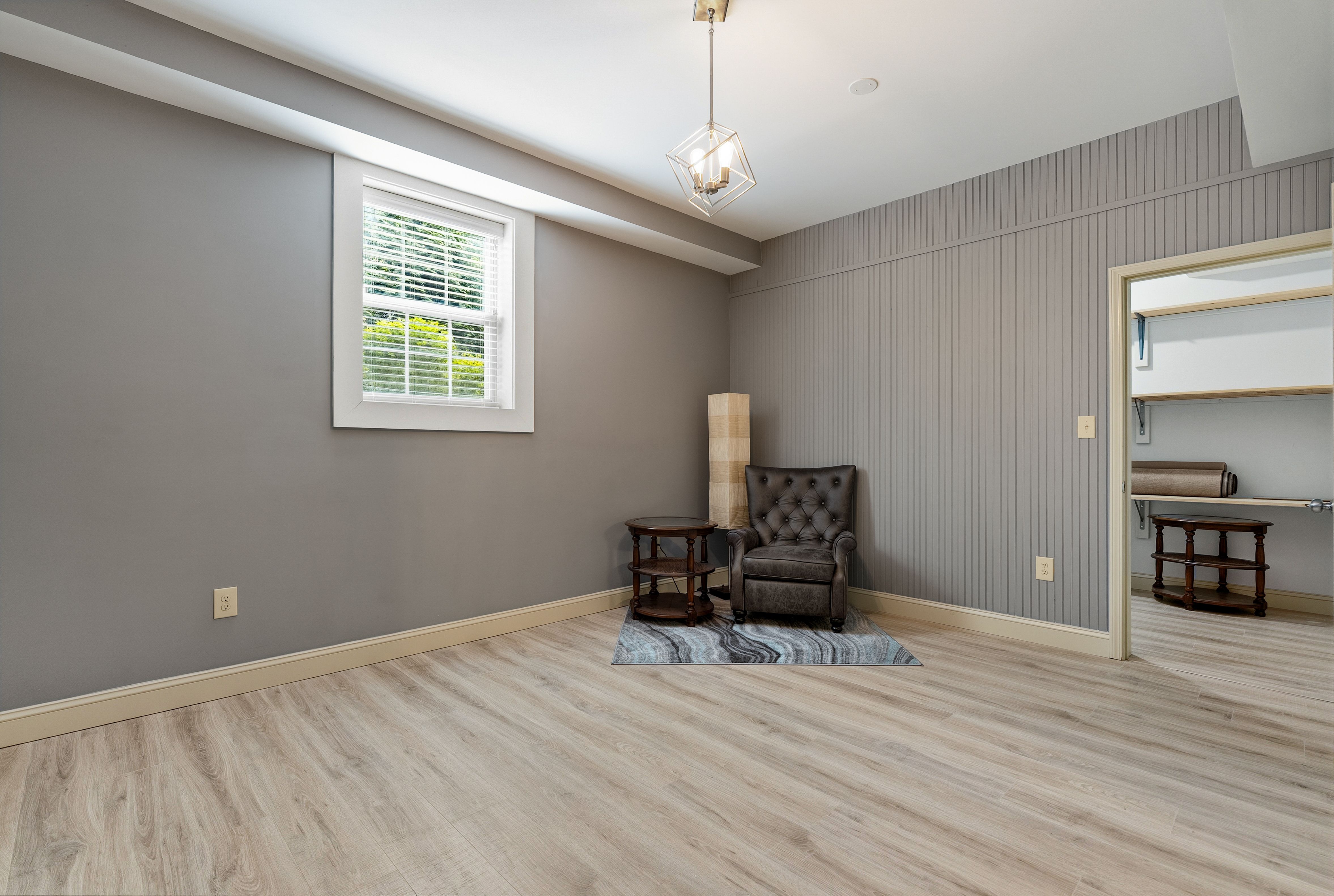  4713 Lyons View Pike, Knoxville, TN 37919 - 物件實景