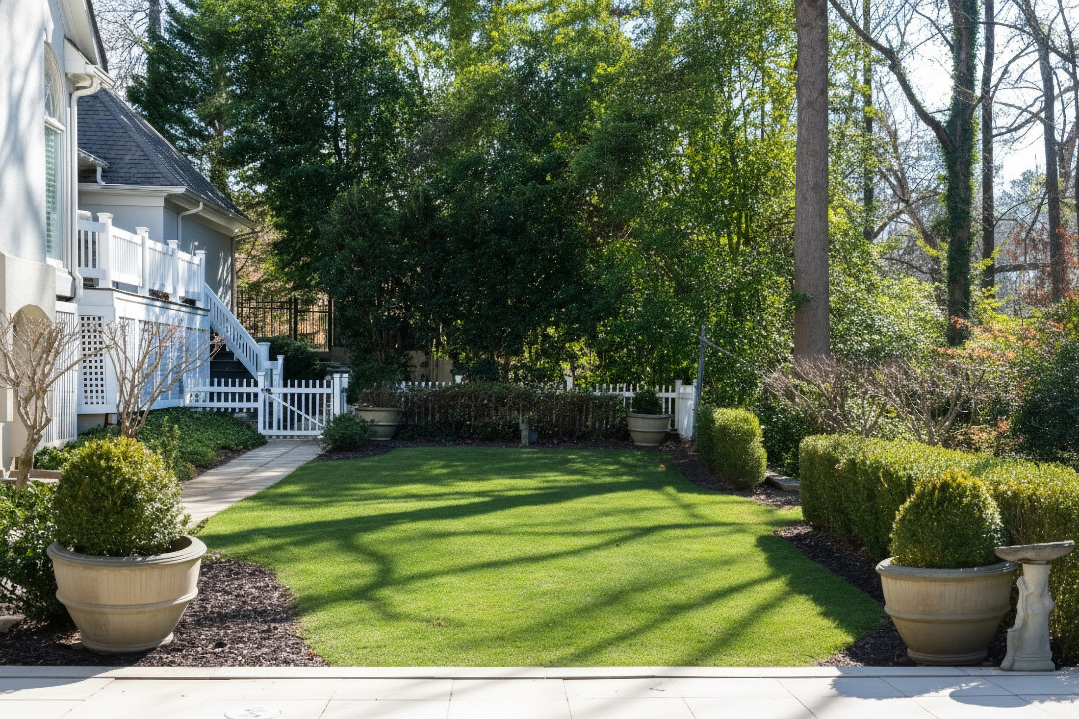  Elegant Traditional Home in Buckhead