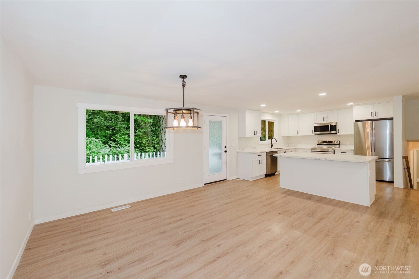Poulsbo, Washington, 98370, United States, 3 Bedrooms Bedrooms, ,2 BathroomsBathrooms,Residential,For Sale,1796168