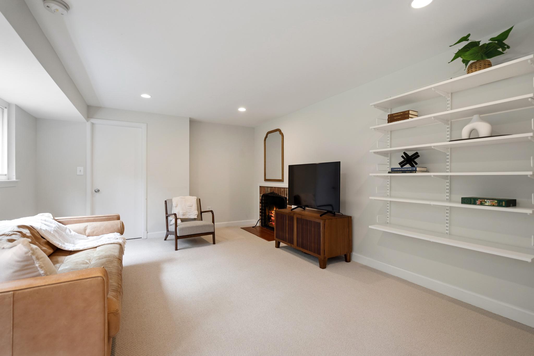  1504 Dare Court, Alexandria, VA, 22308 - 物件實景